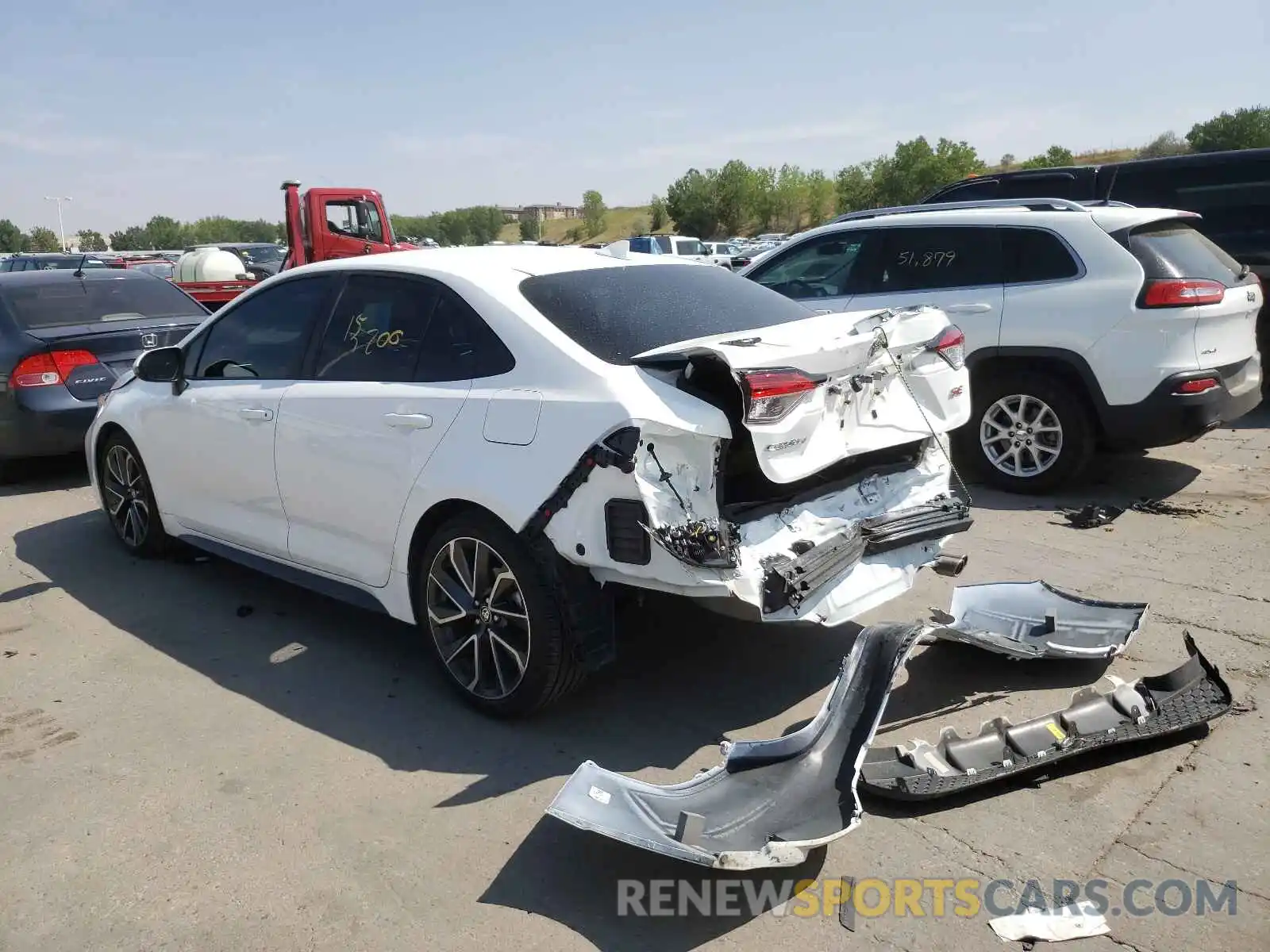 3 Photograph of a damaged car 5YFS4RCE4LP017127 TOYOTA COROLLA 2020