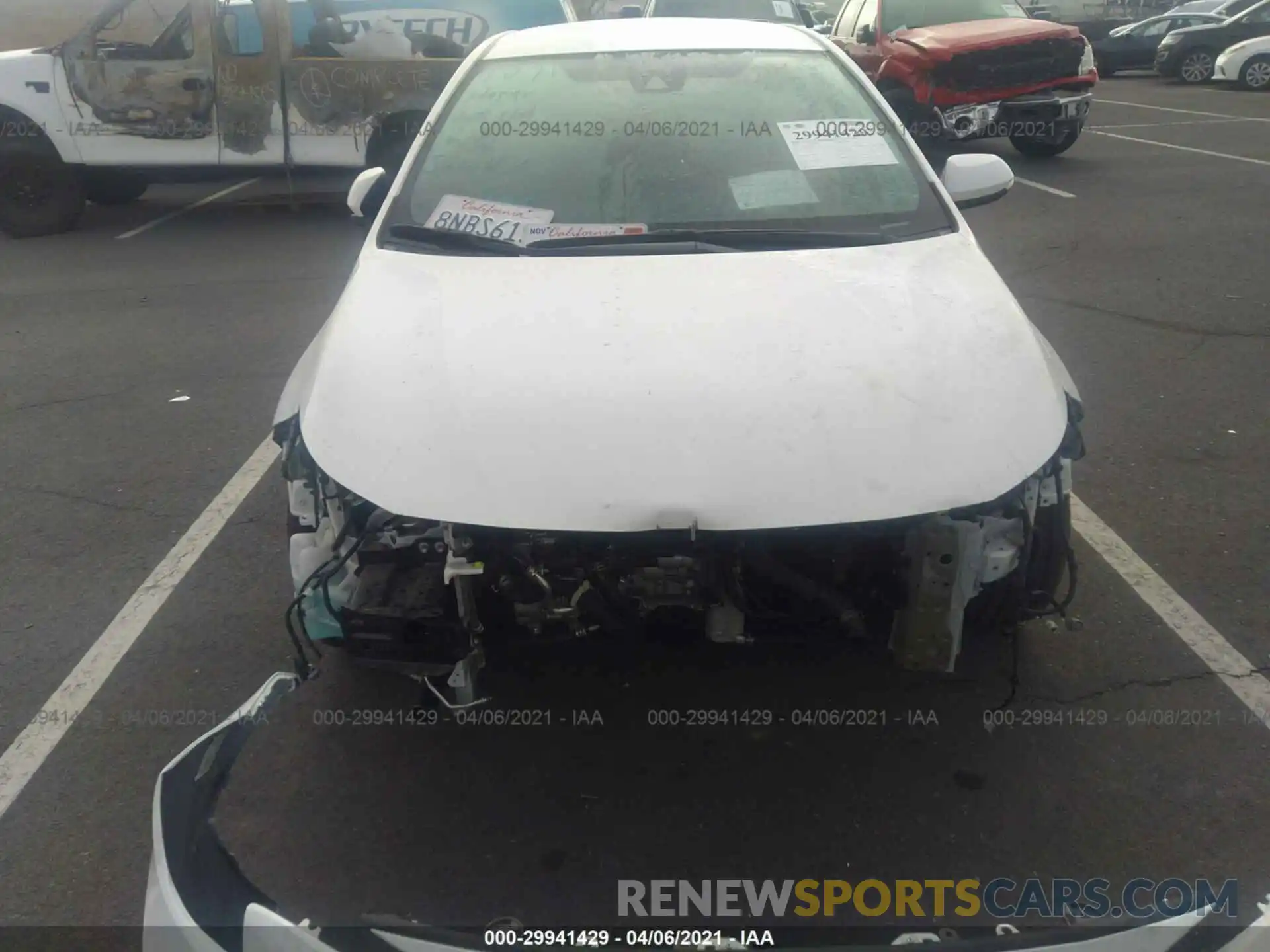6 Photograph of a damaged car 5YFS4RCE4LP019878 TOYOTA COROLLA 2020