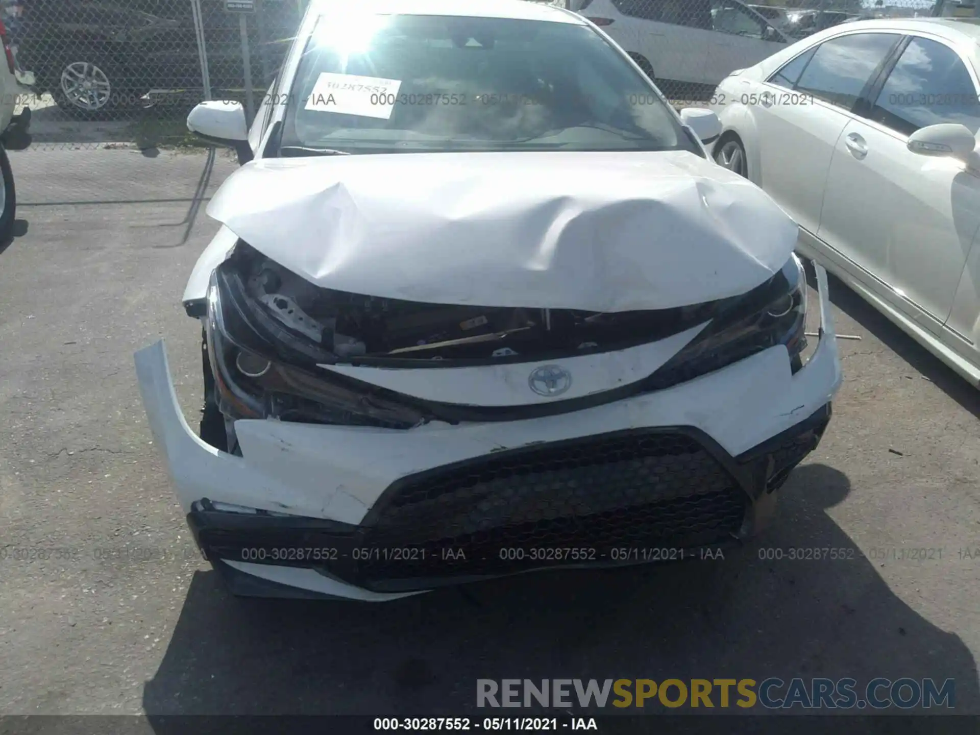 6 Photograph of a damaged car 5YFS4RCE4LP024630 TOYOTA COROLLA 2020