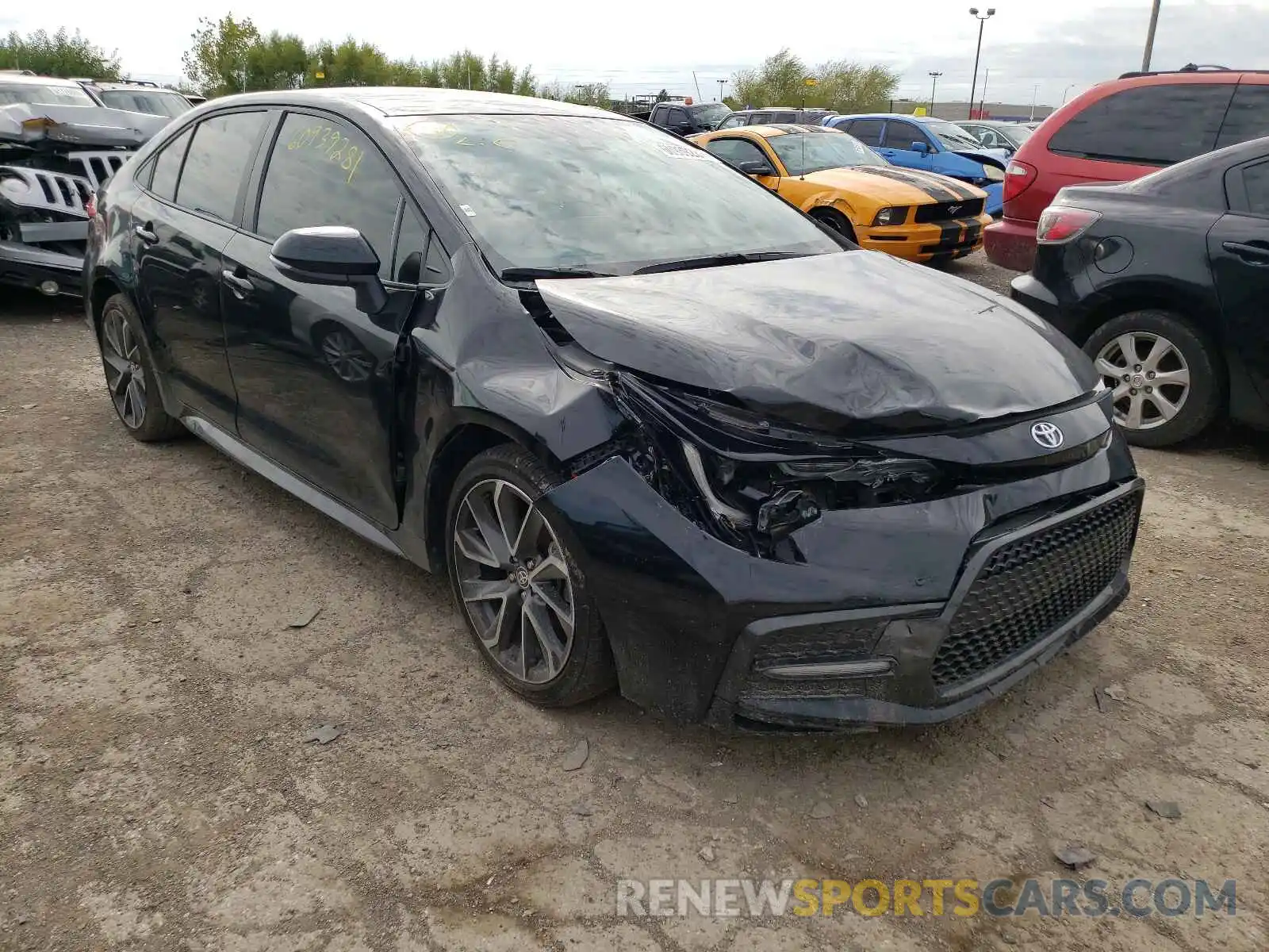 1 Photograph of a damaged car 5YFS4RCE4LP024725 TOYOTA COROLLA 2020