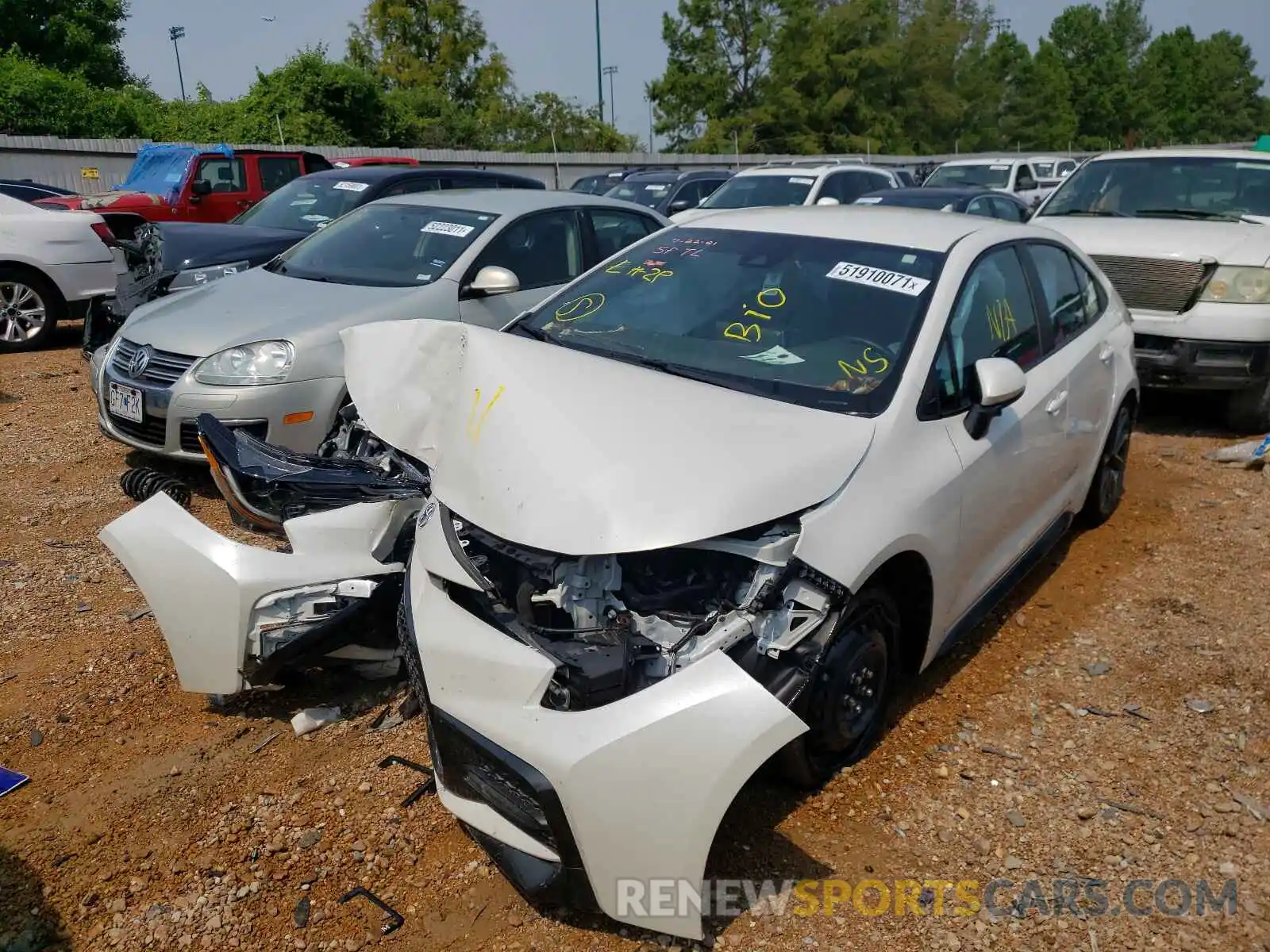 2 Photograph of a damaged car 5YFS4RCE4LP027494 TOYOTA COROLLA 2020