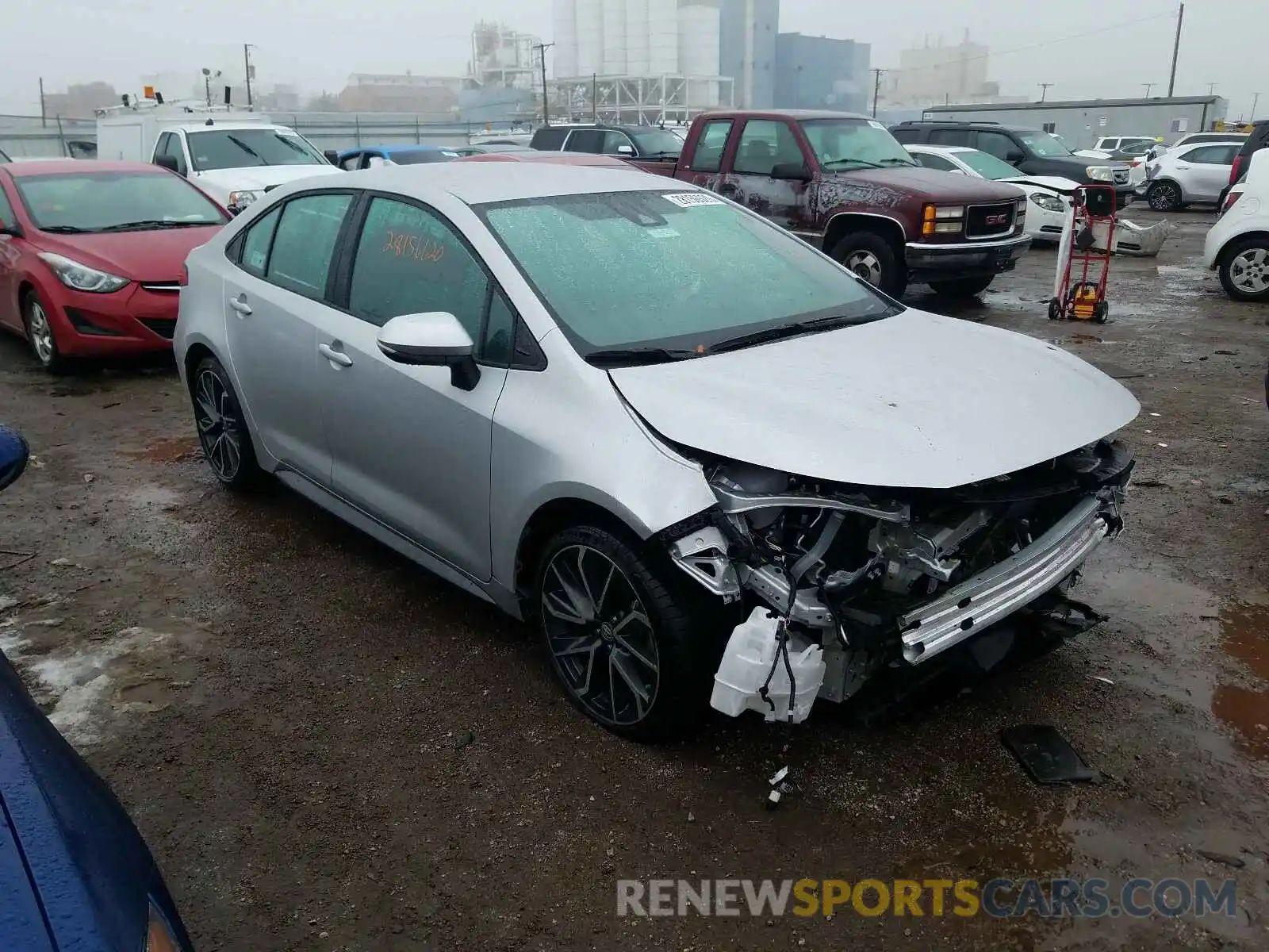 1 Photograph of a damaged car 5YFS4RCE4LP028046 TOYOTA COROLLA 2020