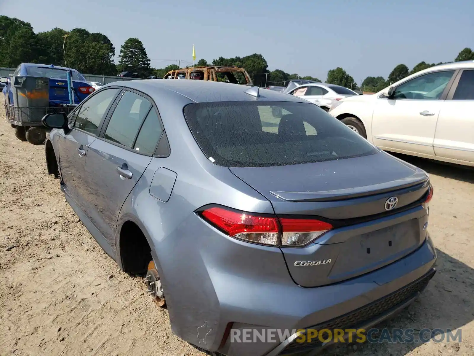 3 Photograph of a damaged car 5YFS4RCE4LP028211 TOYOTA COROLLA 2020