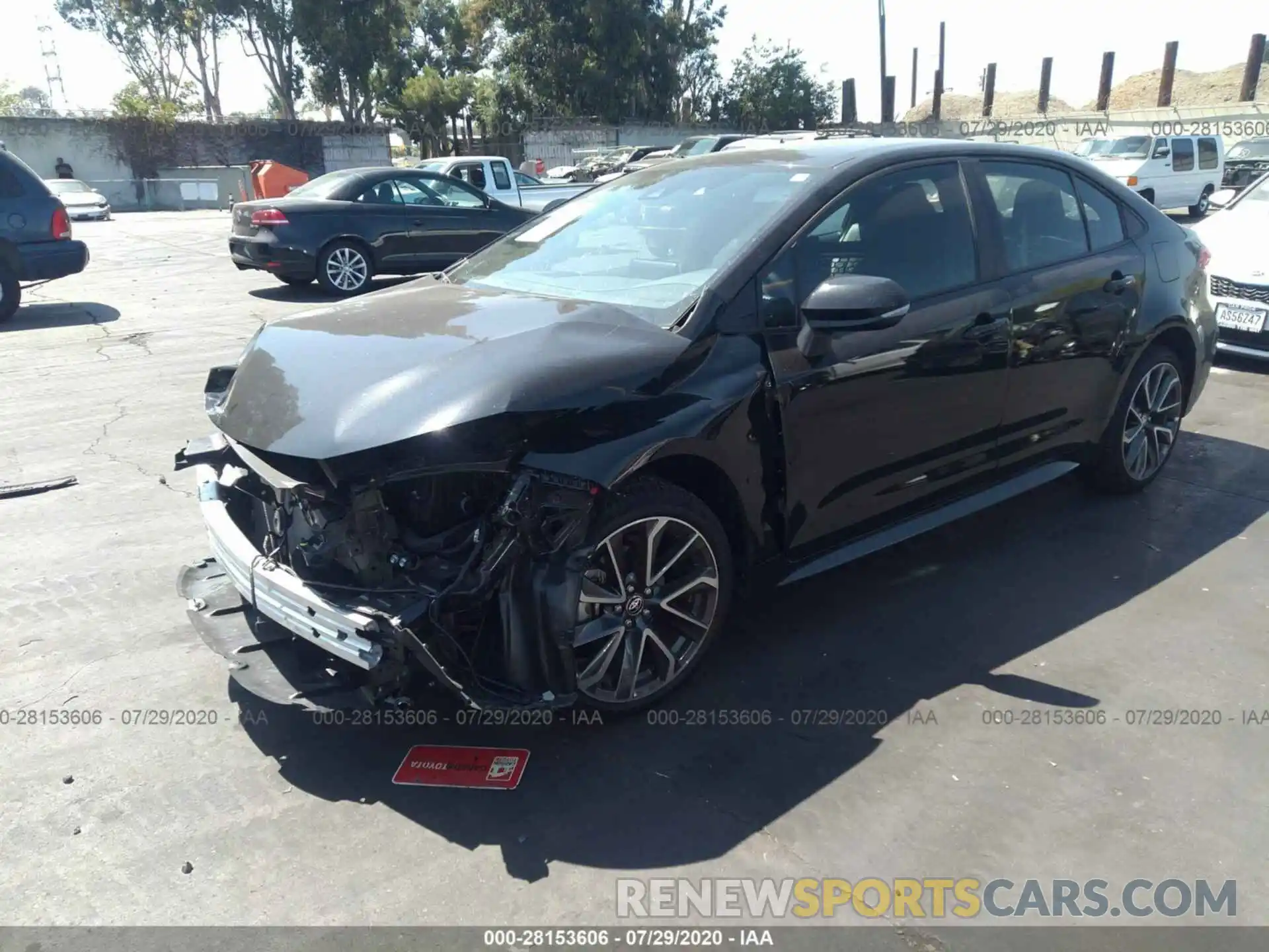 2 Photograph of a damaged car 5YFS4RCE4LP031030 TOYOTA COROLLA 2020