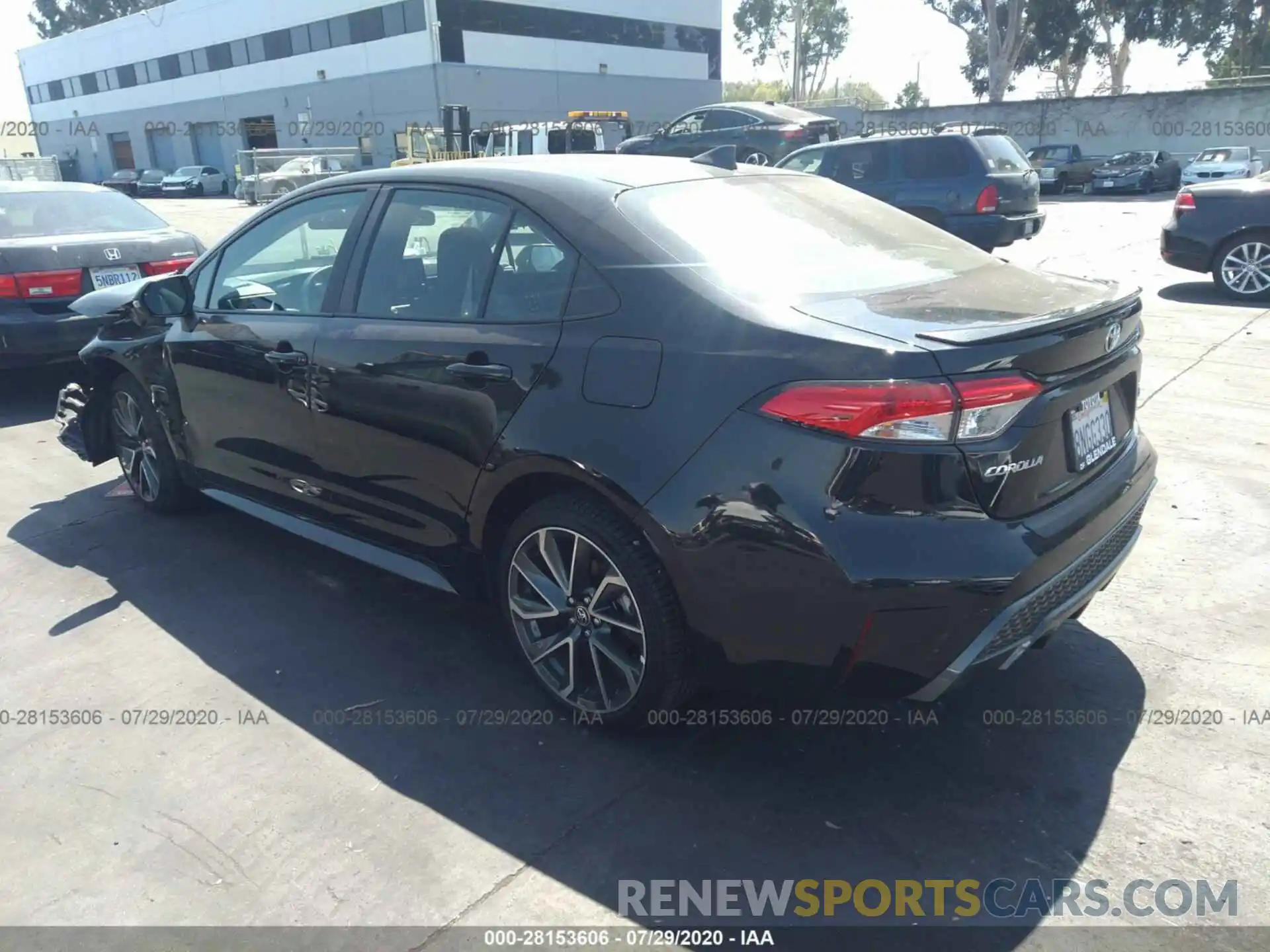 3 Photograph of a damaged car 5YFS4RCE4LP031030 TOYOTA COROLLA 2020