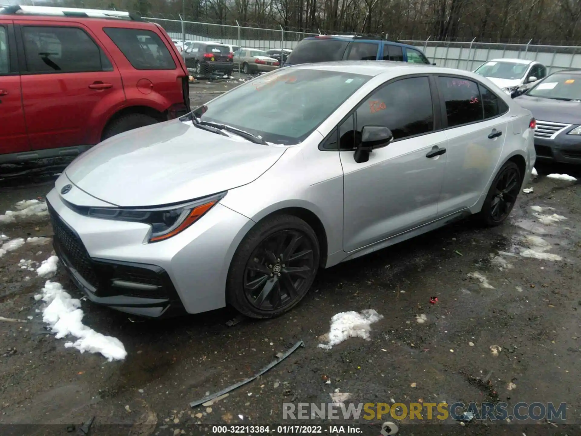 2 Photograph of a damaged car 5YFS4RCE4LP031464 TOYOTA COROLLA 2020