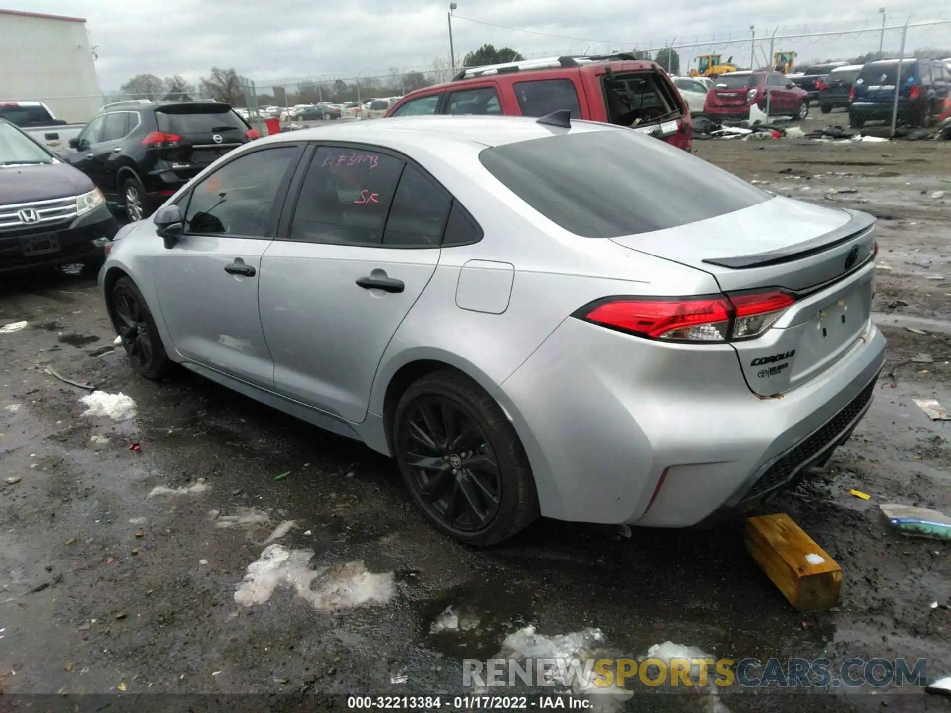 3 Photograph of a damaged car 5YFS4RCE4LP031464 TOYOTA COROLLA 2020