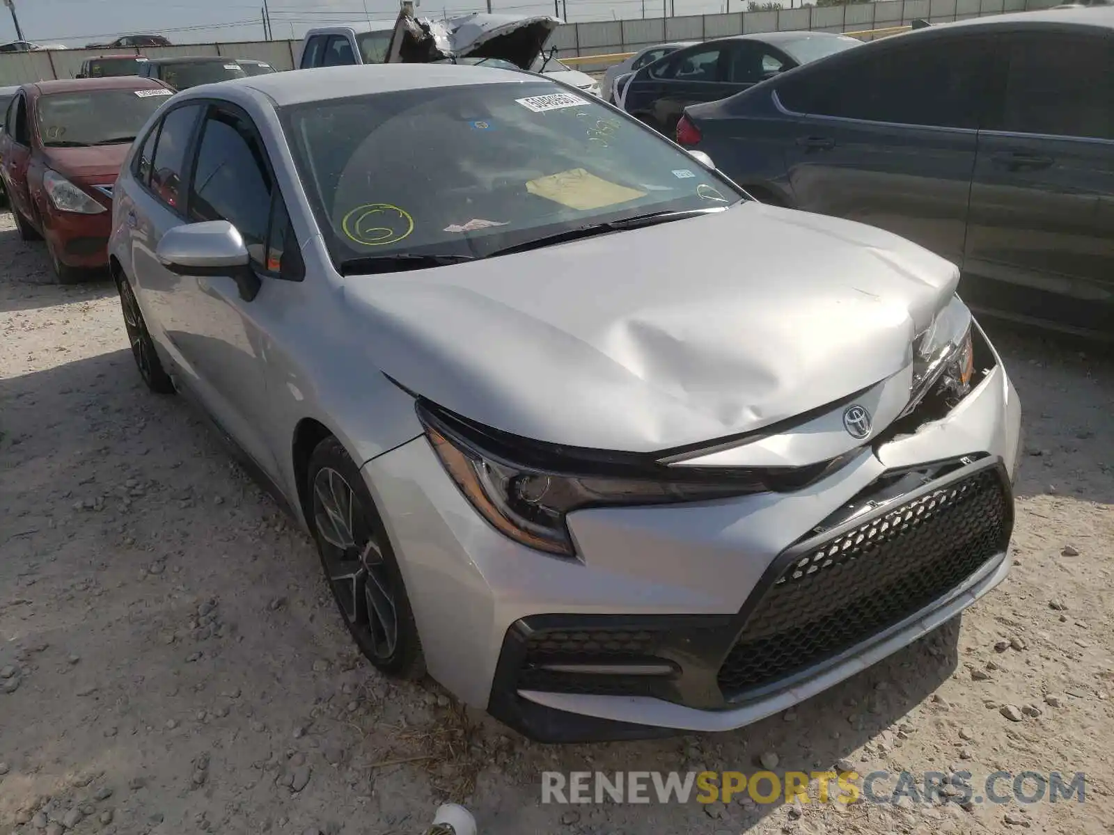 1 Photograph of a damaged car 5YFS4RCE4LP031576 TOYOTA COROLLA 2020