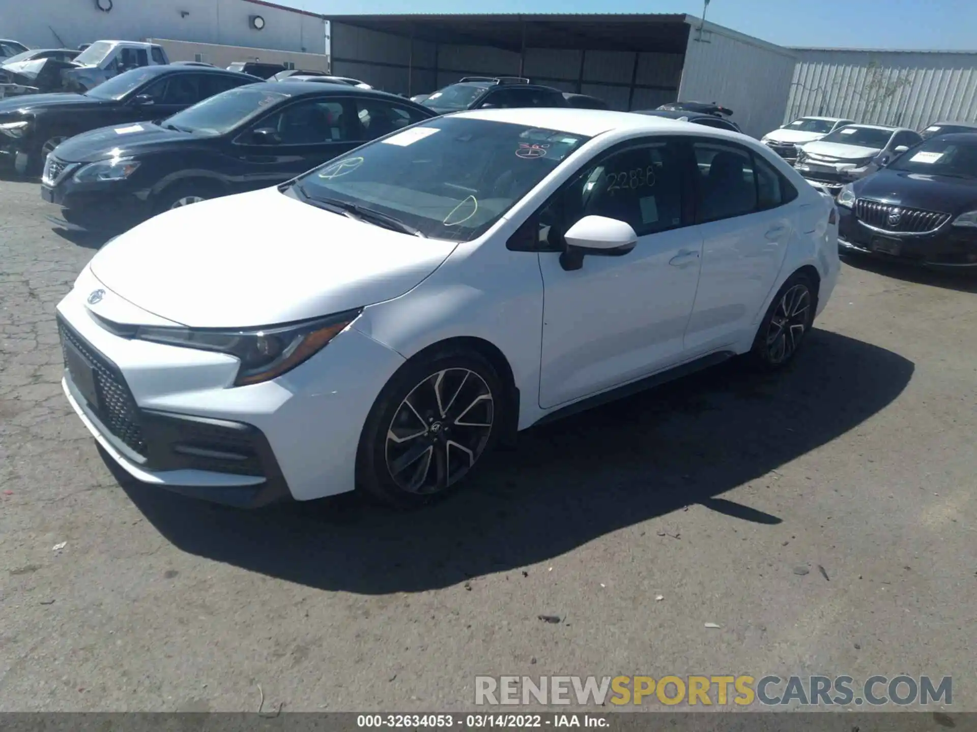 2 Photograph of a damaged car 5YFS4RCE4LP032243 TOYOTA COROLLA 2020