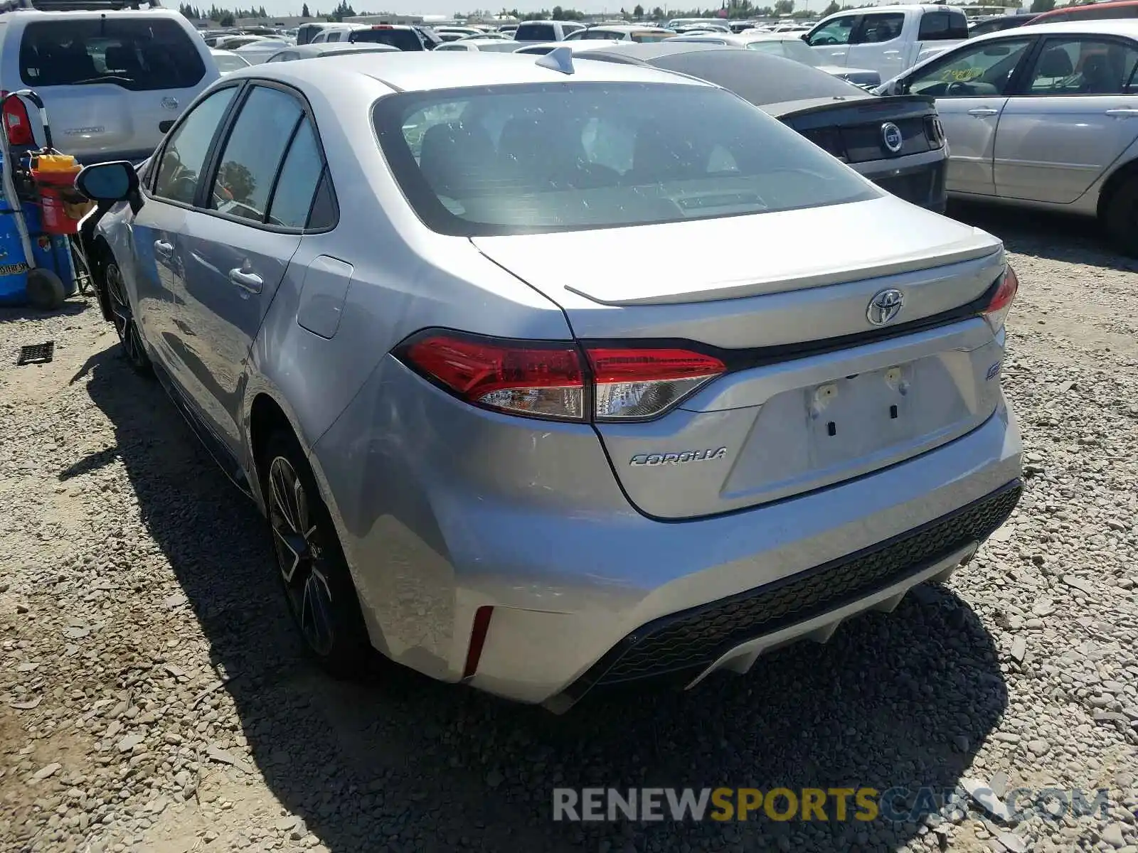 3 Photograph of a damaged car 5YFS4RCE4LP032632 TOYOTA COROLLA 2020