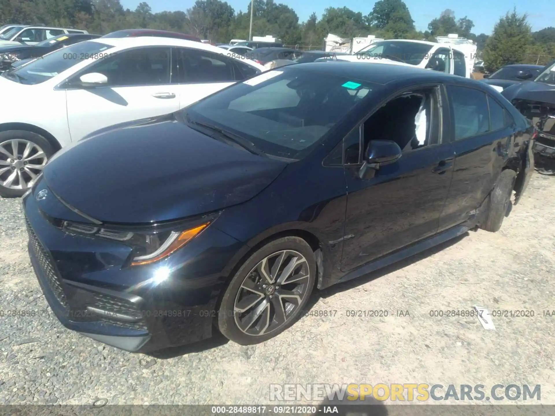 2 Photograph of a damaged car 5YFS4RCE4LP032646 TOYOTA COROLLA 2020