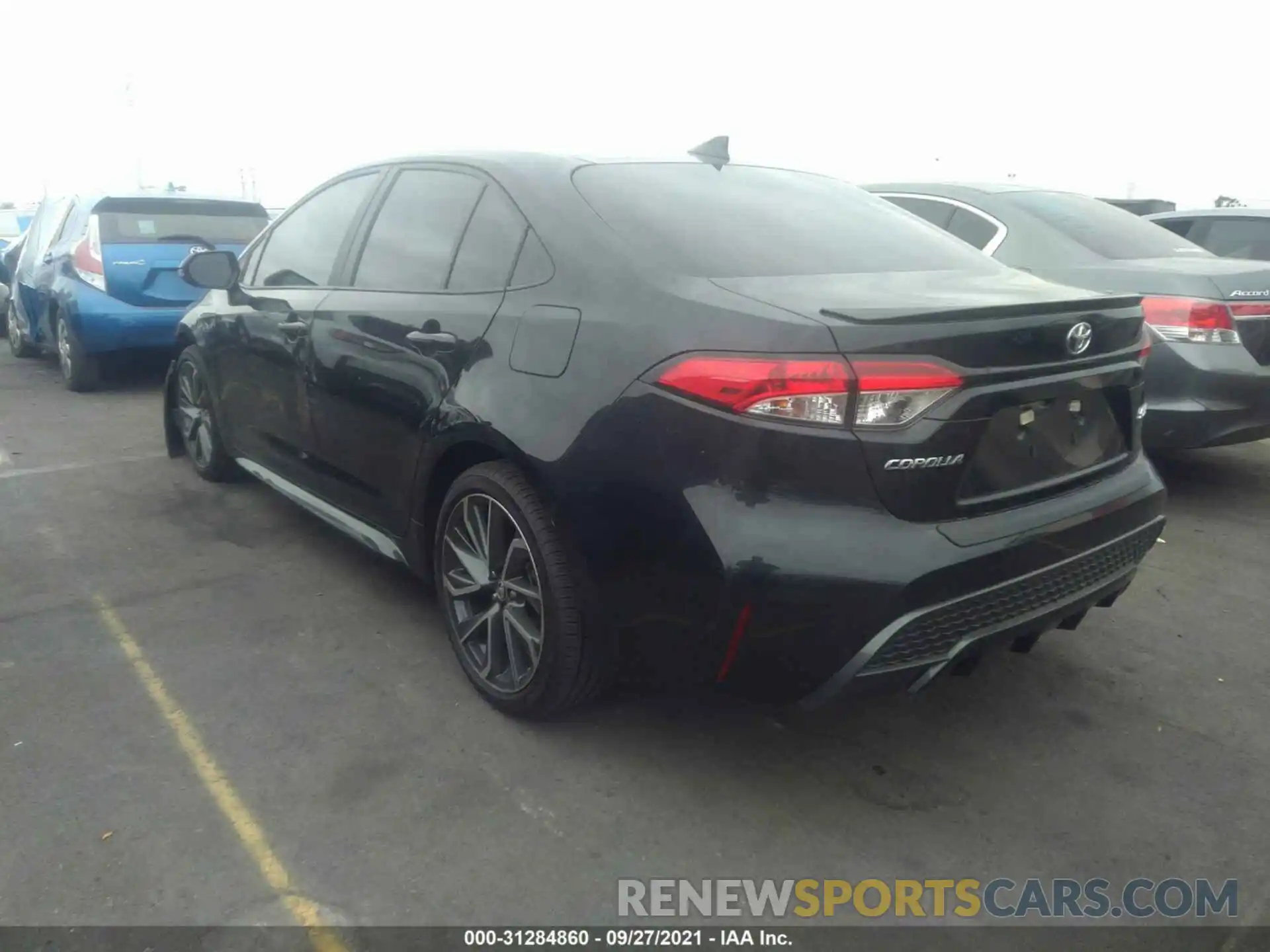 3 Photograph of a damaged car 5YFS4RCE4LP033618 TOYOTA COROLLA 2020