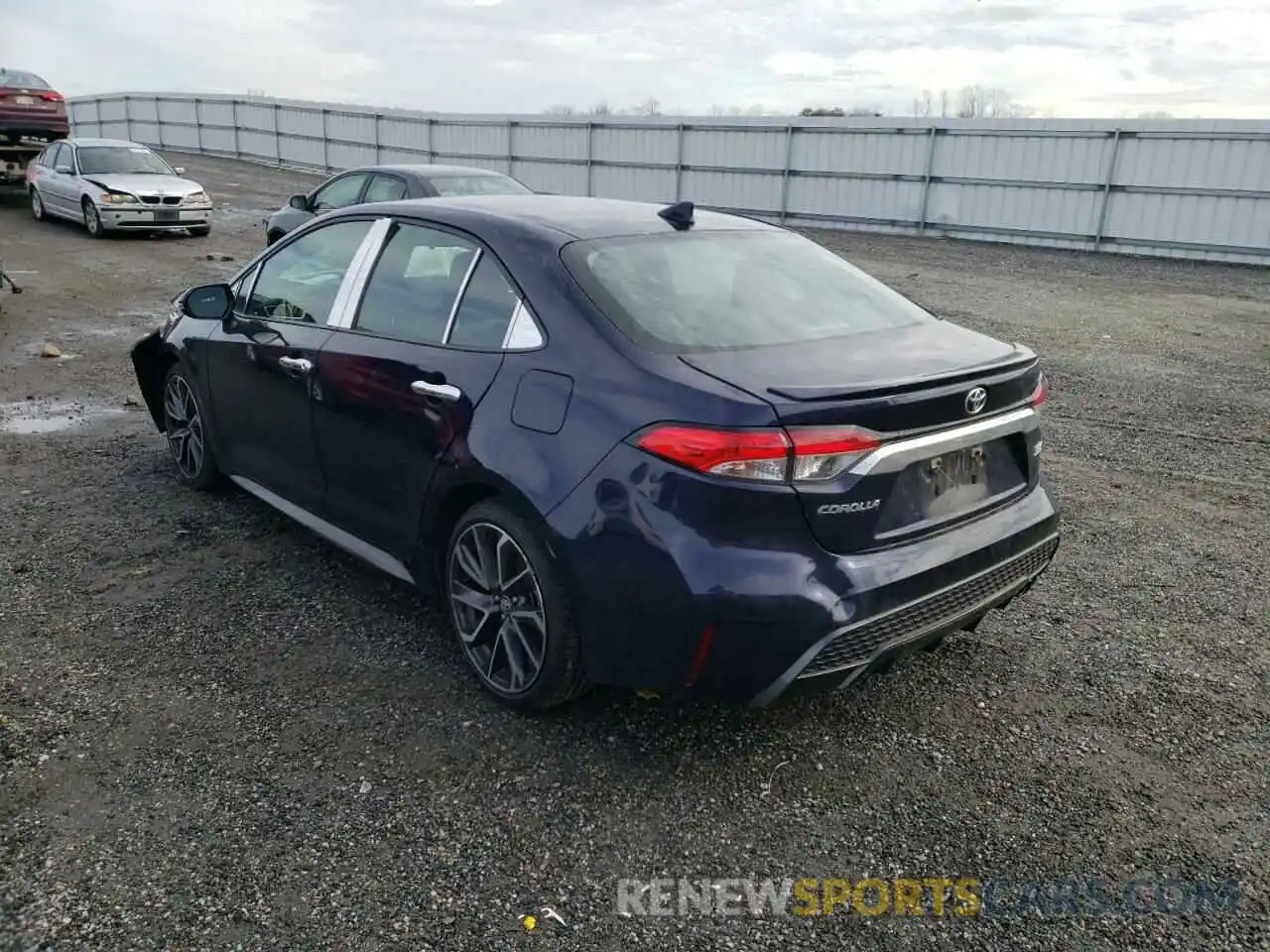 3 Photograph of a damaged car 5YFS4RCE4LP035983 TOYOTA COROLLA 2020