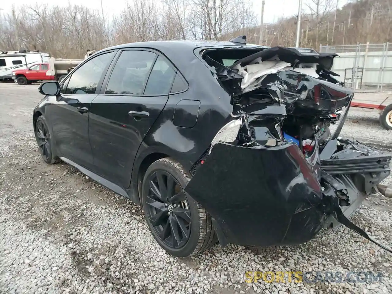 3 Photograph of a damaged car 5YFS4RCE4LP036079 TOYOTA COROLLA 2020