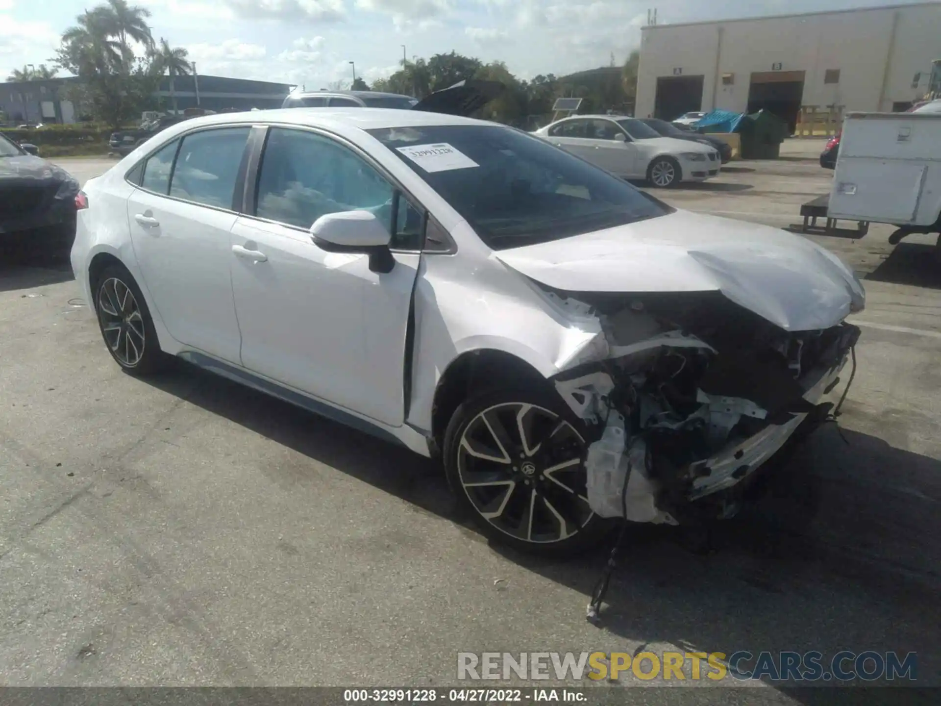 1 Photograph of a damaged car 5YFS4RCE4LP036387 TOYOTA COROLLA 2020