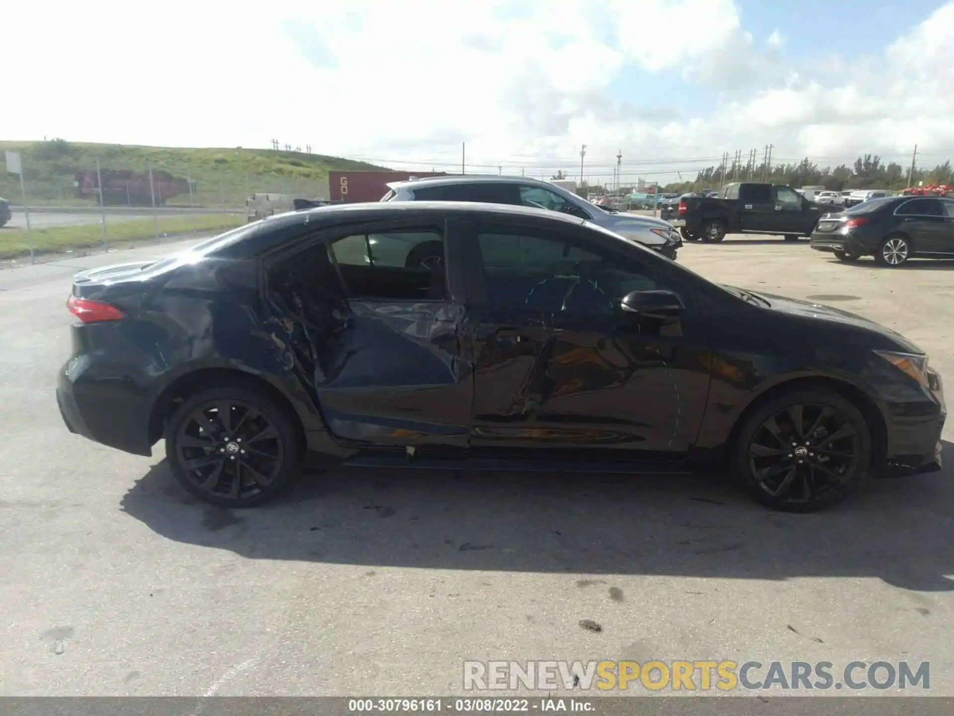 6 Photograph of a damaged car 5YFS4RCE4LP039385 TOYOTA COROLLA 2020