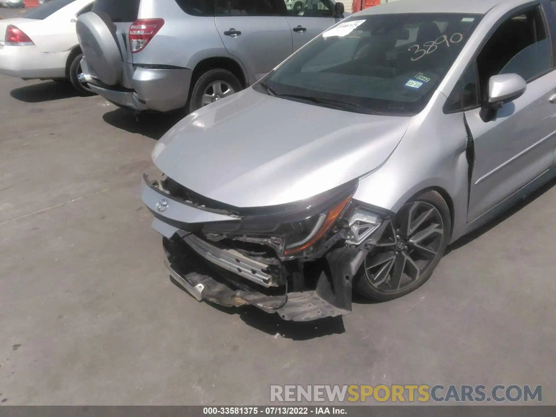 6 Photograph of a damaged car 5YFS4RCE4LP043890 TOYOTA COROLLA 2020