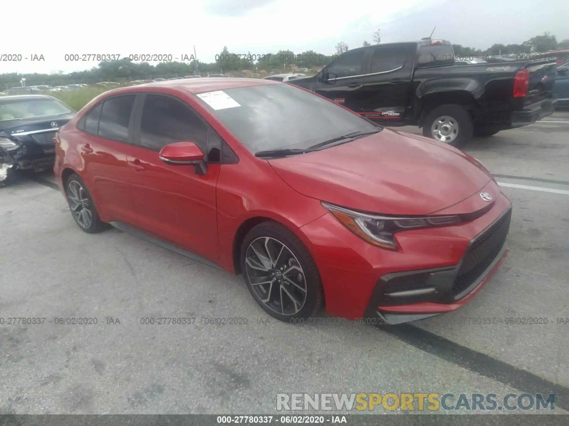 1 Photograph of a damaged car 5YFS4RCE4LP044151 TOYOTA COROLLA 2020