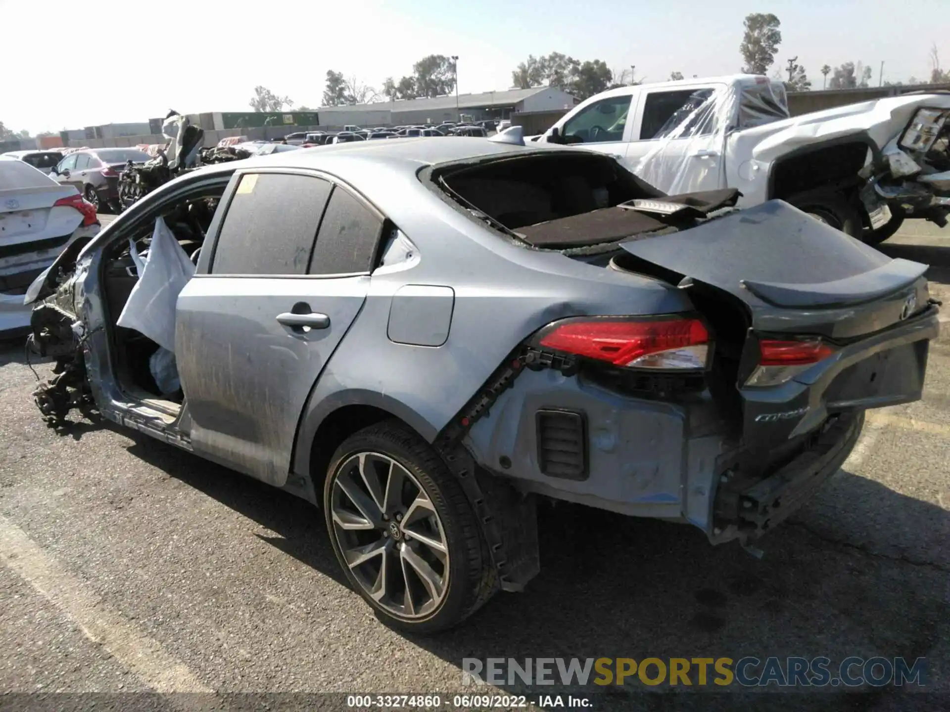 3 Photograph of a damaged car 5YFS4RCE4LP045011 TOYOTA COROLLA 2020