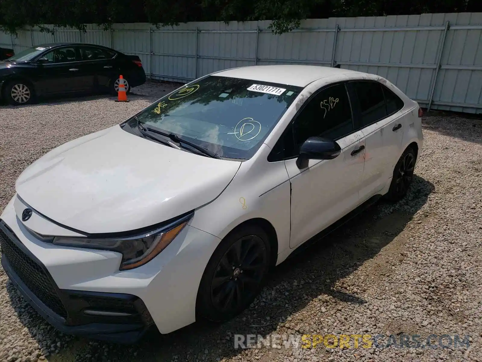 2 Photograph of a damaged car 5YFS4RCE4LP050256 TOYOTA COROLLA 2020