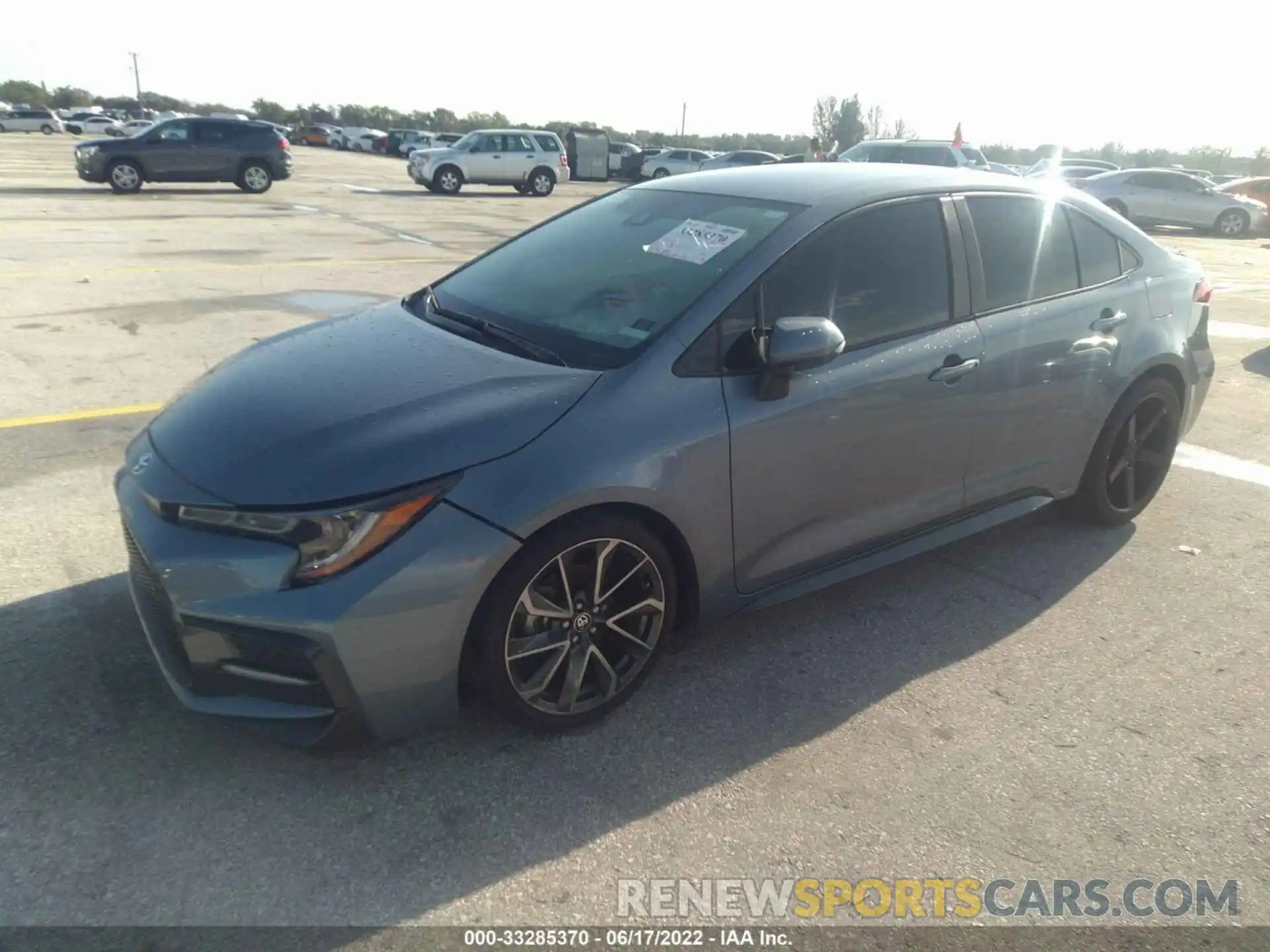 2 Photograph of a damaged car 5YFS4RCE4LP050516 TOYOTA COROLLA 2020