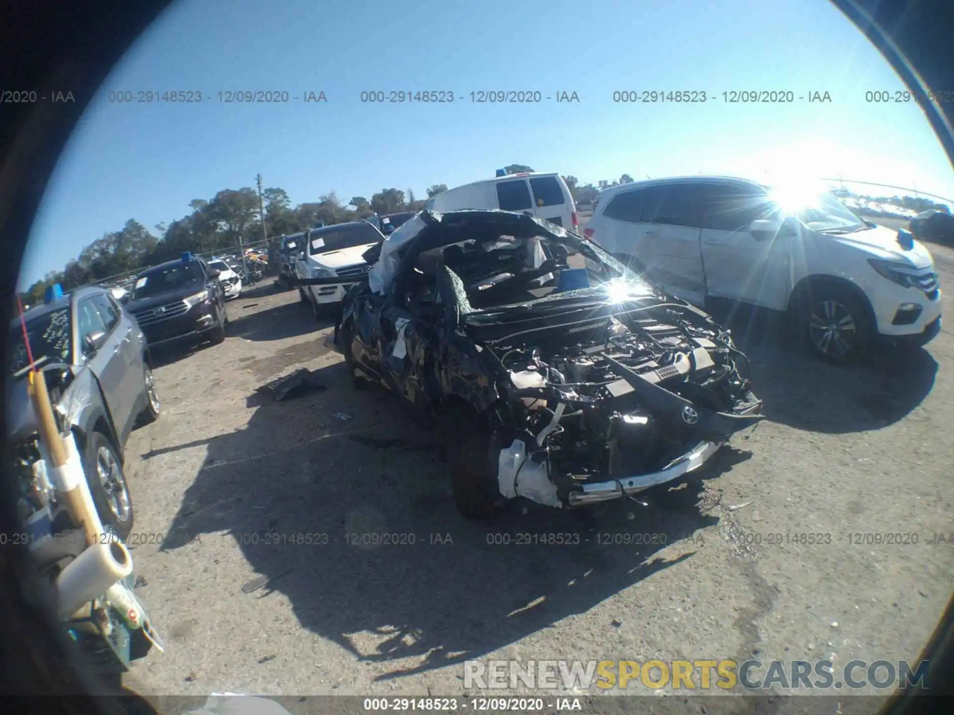 6 Photograph of a damaged car 5YFS4RCE4LP053156 TOYOTA COROLLA 2020