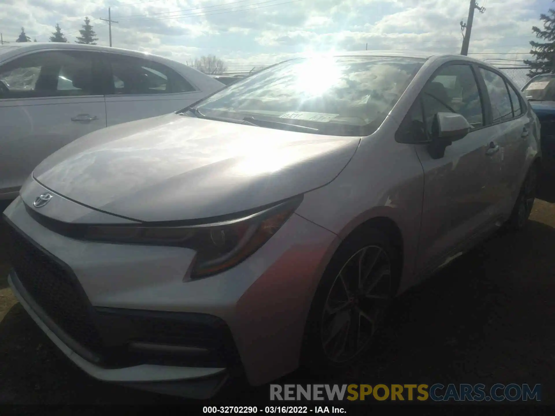 2 Photograph of a damaged car 5YFS4RCE4LP054470 TOYOTA COROLLA 2020