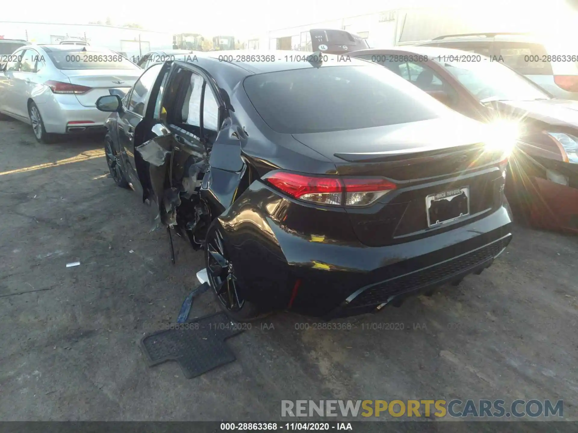 3 Photograph of a damaged car 5YFS4RCE4LP054503 TOYOTA COROLLA 2020