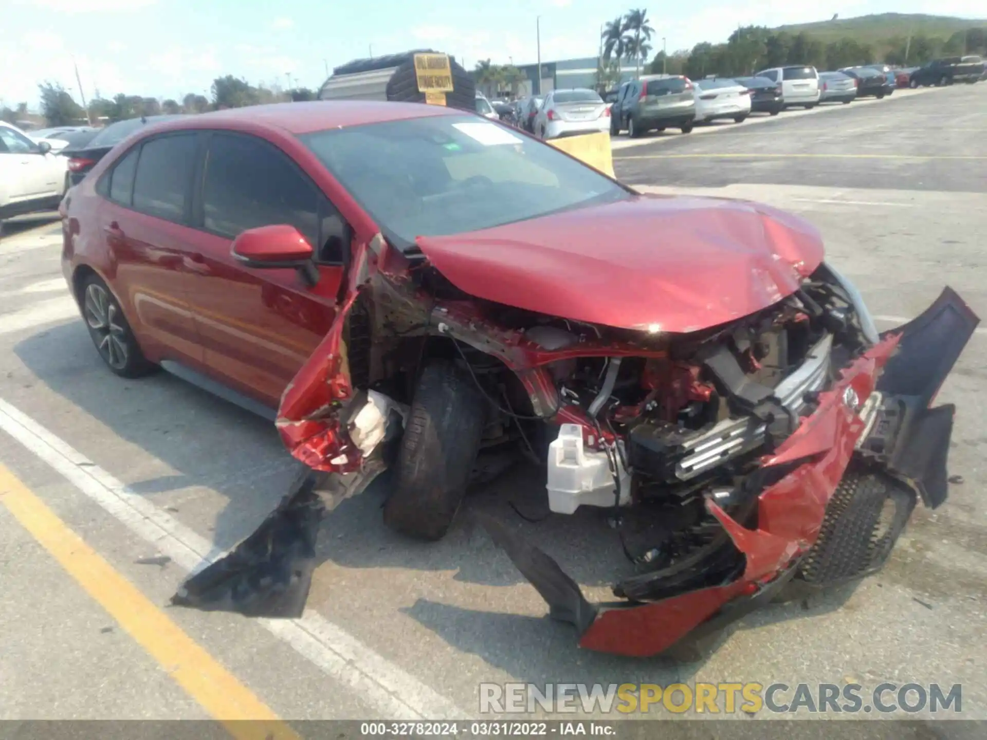 1 Photograph of a damaged car 5YFS4RCE4LP054579 TOYOTA COROLLA 2020