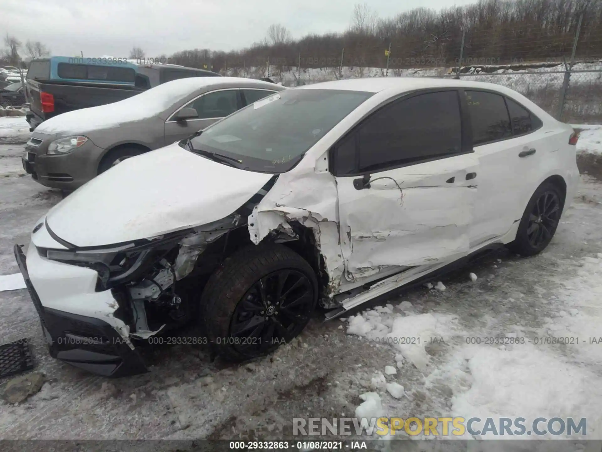 2 Photograph of a damaged car 5YFS4RCE4LP054680 TOYOTA COROLLA 2020