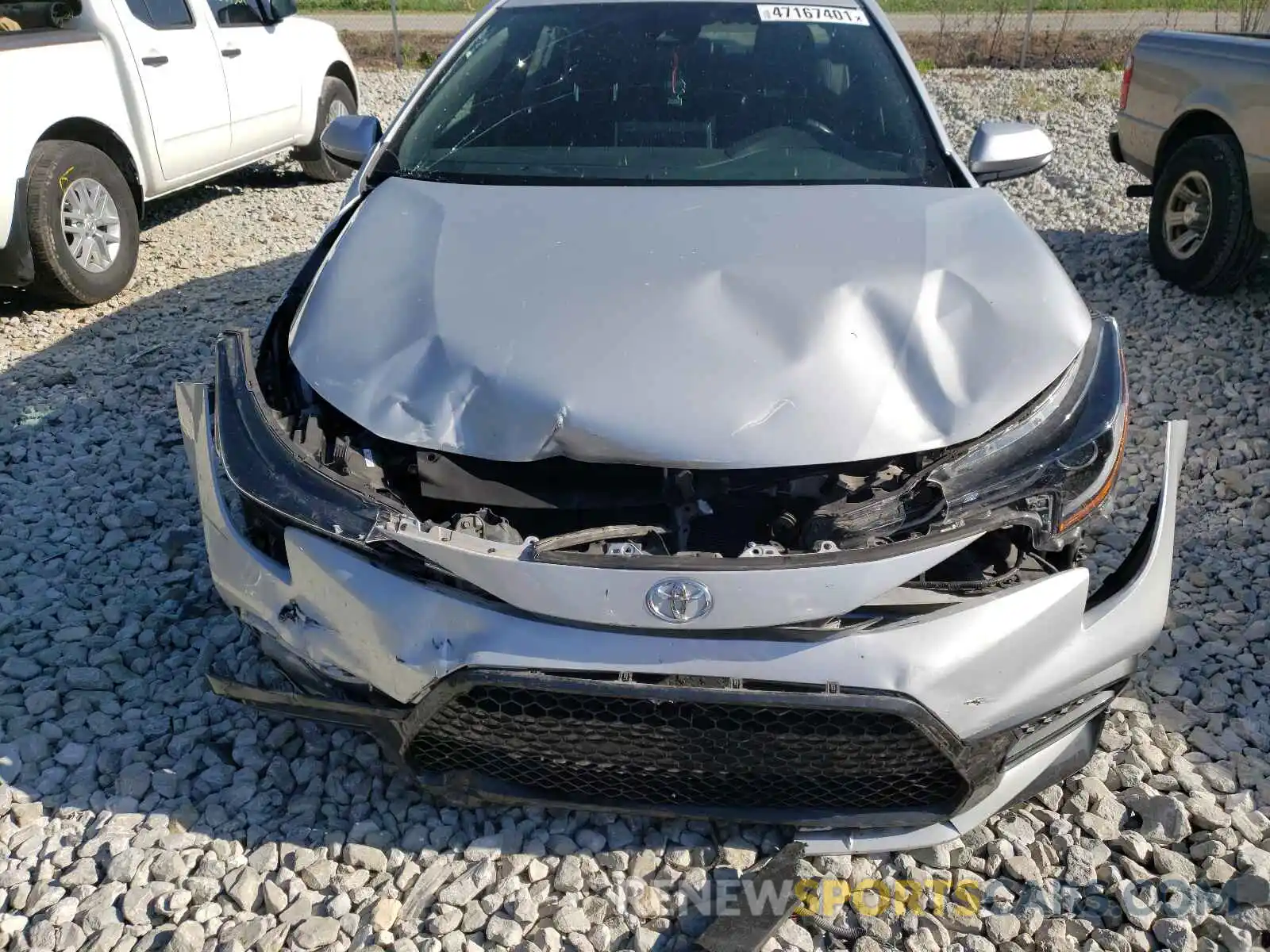 9 Photograph of a damaged car 5YFS4RCE5LP003088 TOYOTA COROLLA 2020