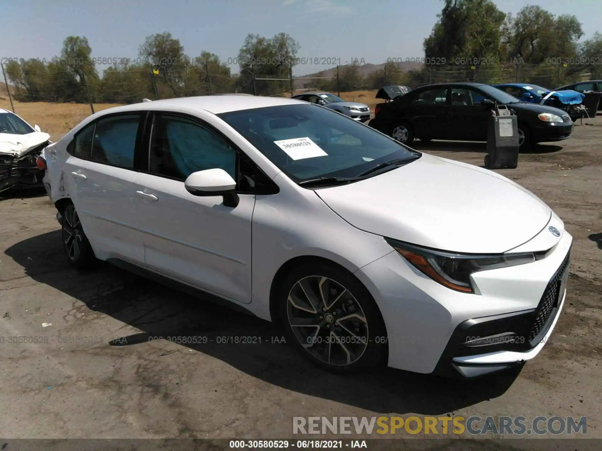 1 Photograph of a damaged car 5YFS4RCE5LP003219 TOYOTA COROLLA 2020