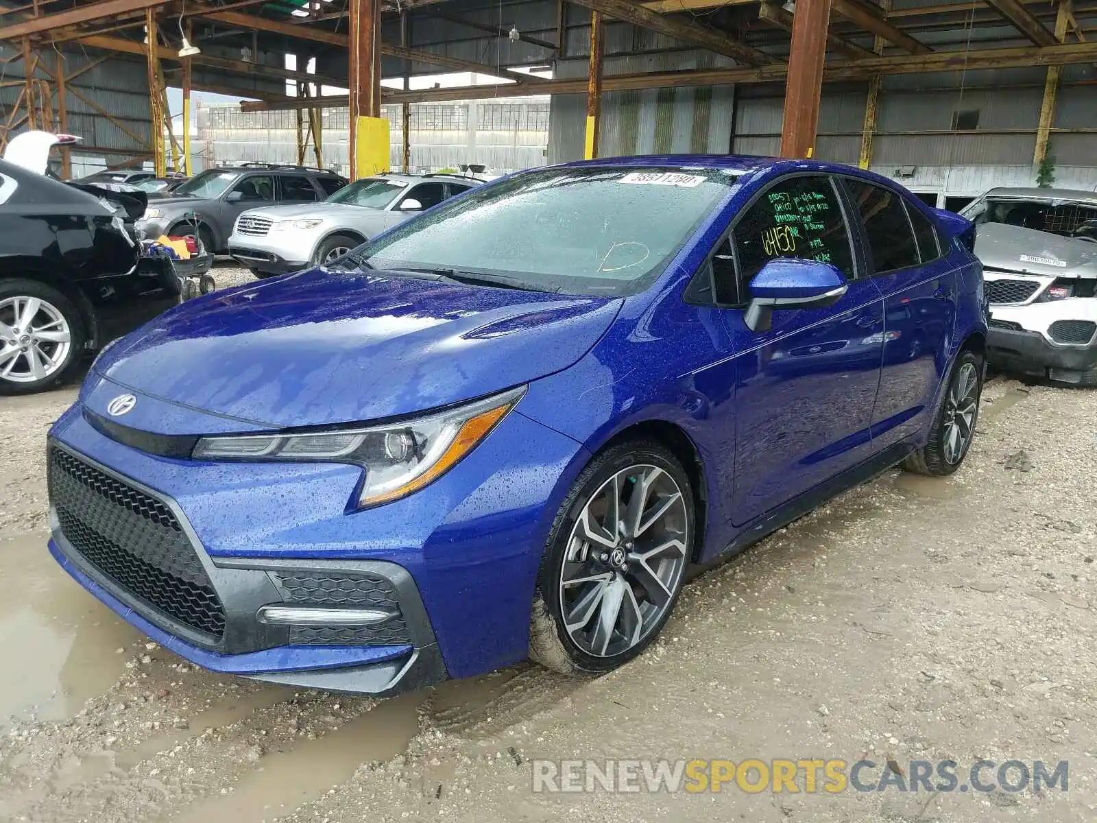 2 Photograph of a damaged car 5YFS4RCE5LP008095 TOYOTA COROLLA 2020