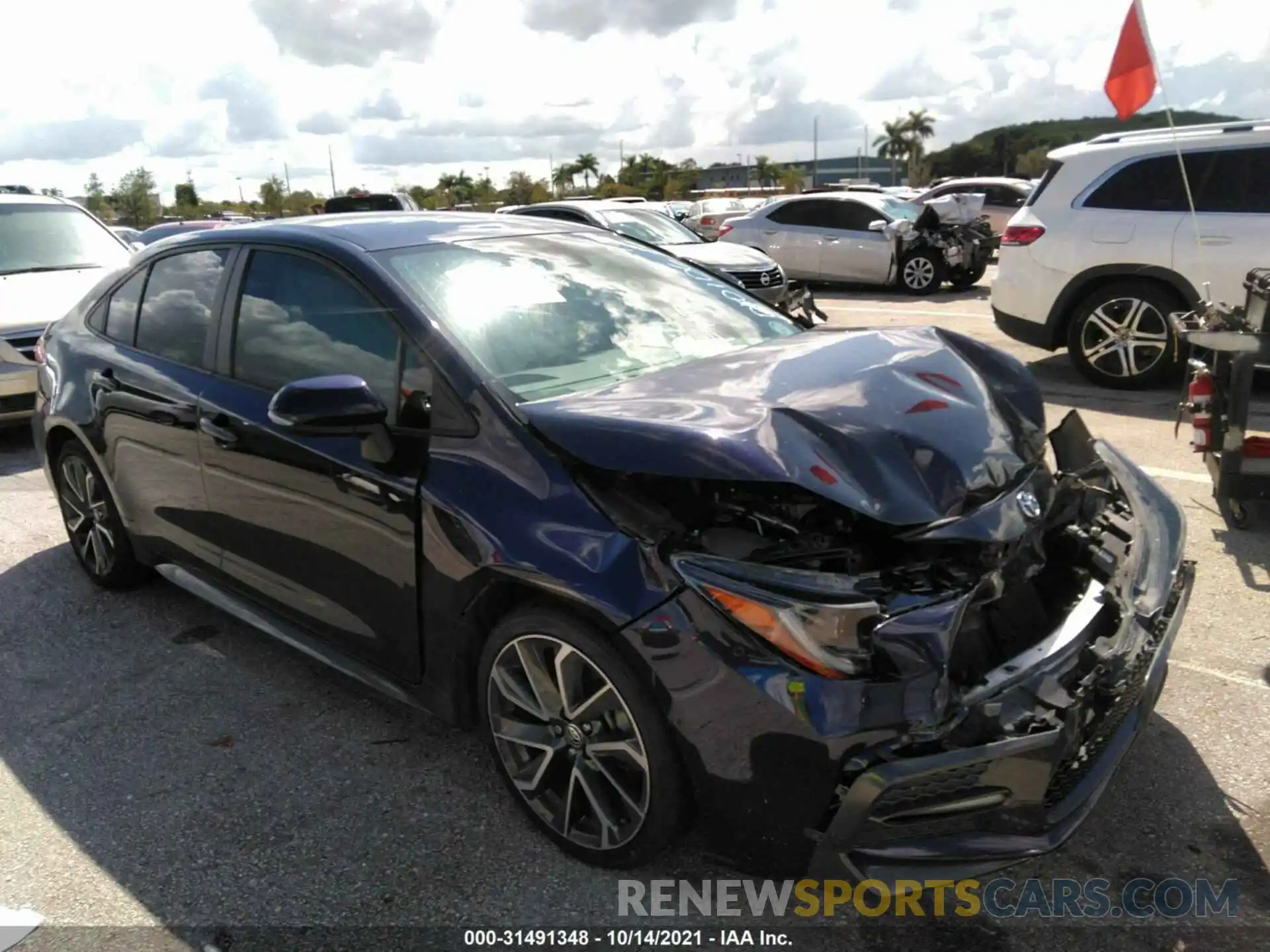 1 Photograph of a damaged car 5YFS4RCE5LP010106 TOYOTA COROLLA 2020