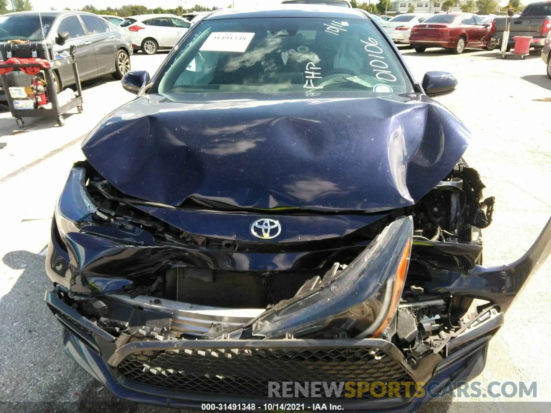 6 Photograph of a damaged car 5YFS4RCE5LP010106 TOYOTA COROLLA 2020