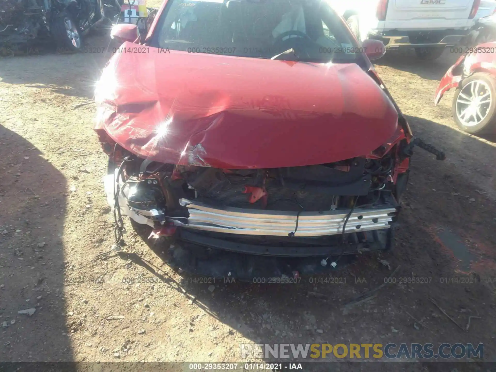 6 Photograph of a damaged car 5YFS4RCE5LP010803 TOYOTA COROLLA 2020