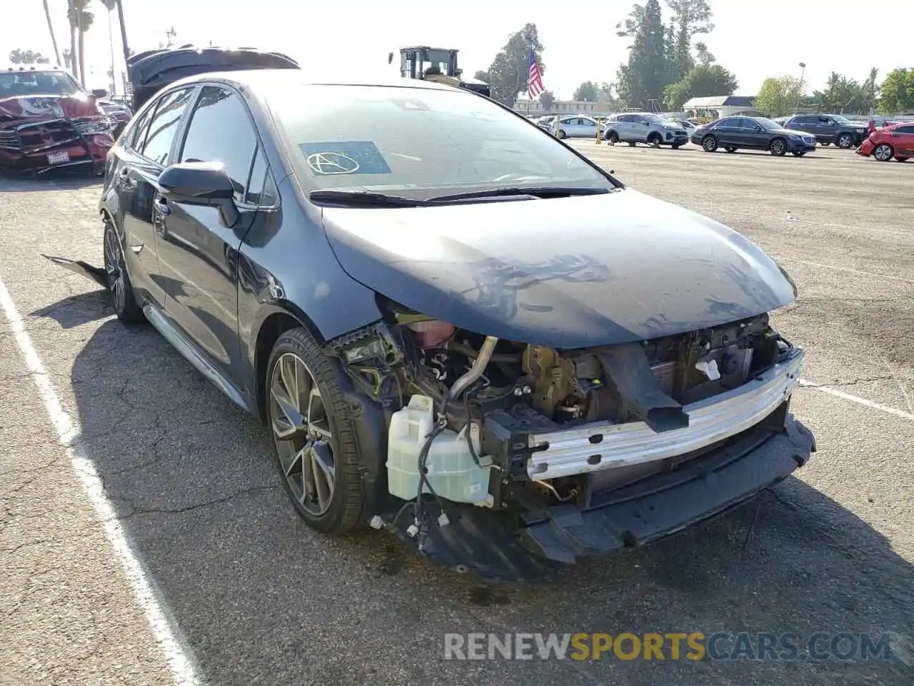 1 Photograph of a damaged car 5YFS4RCE5LP015029 TOYOTA COROLLA 2020