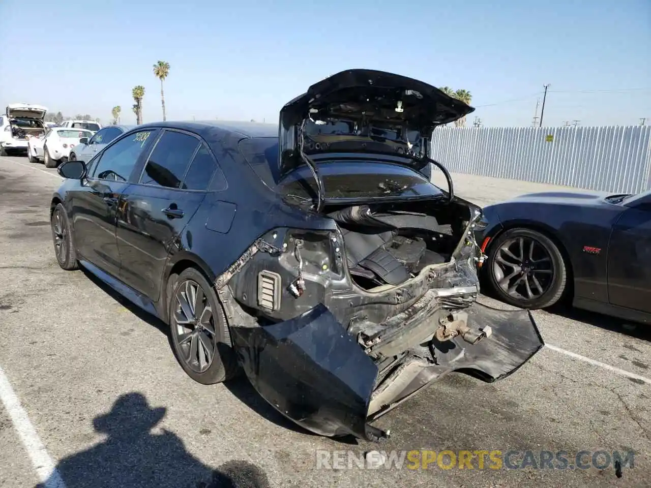 3 Photograph of a damaged car 5YFS4RCE5LP015029 TOYOTA COROLLA 2020