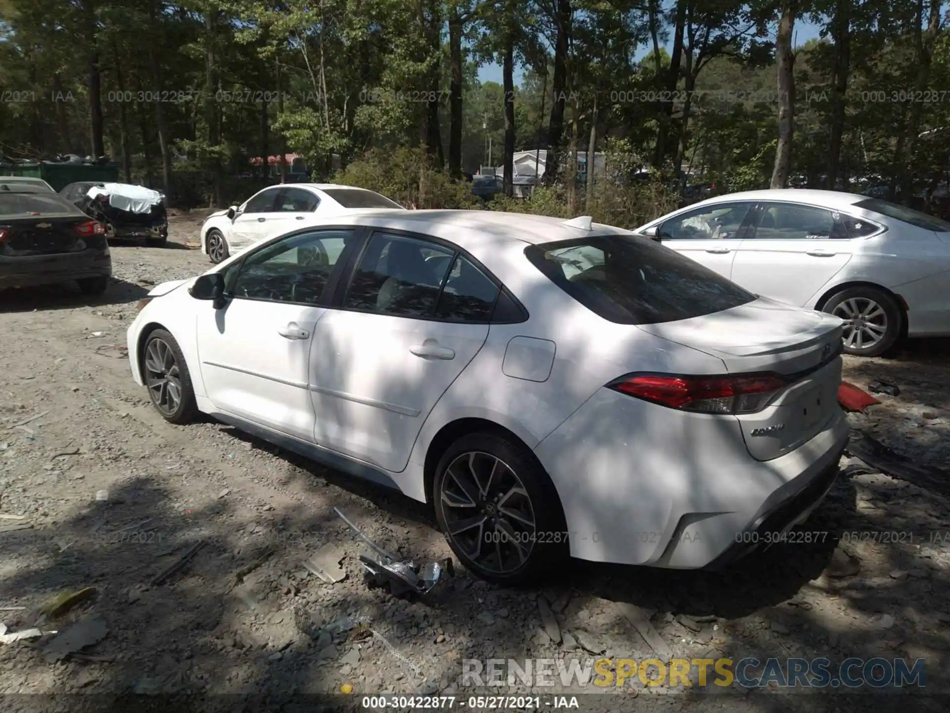 3 Photograph of a damaged car 5YFS4RCE5LP017914 TOYOTA COROLLA 2020