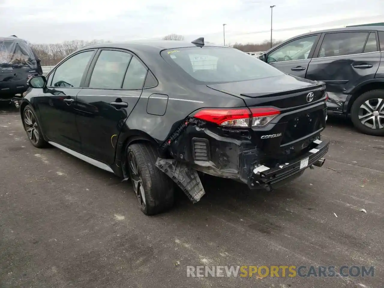 9 Photograph of a damaged car 5YFS4RCE5LP018397 TOYOTA COROLLA 2020