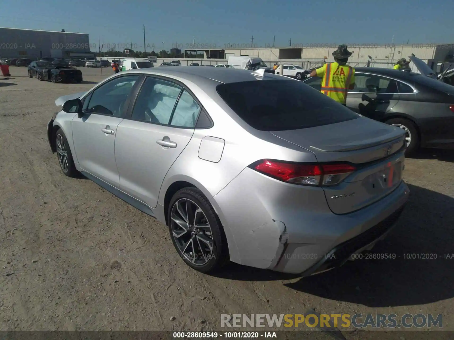 3 Photograph of a damaged car 5YFS4RCE5LP020893 TOYOTA COROLLA 2020