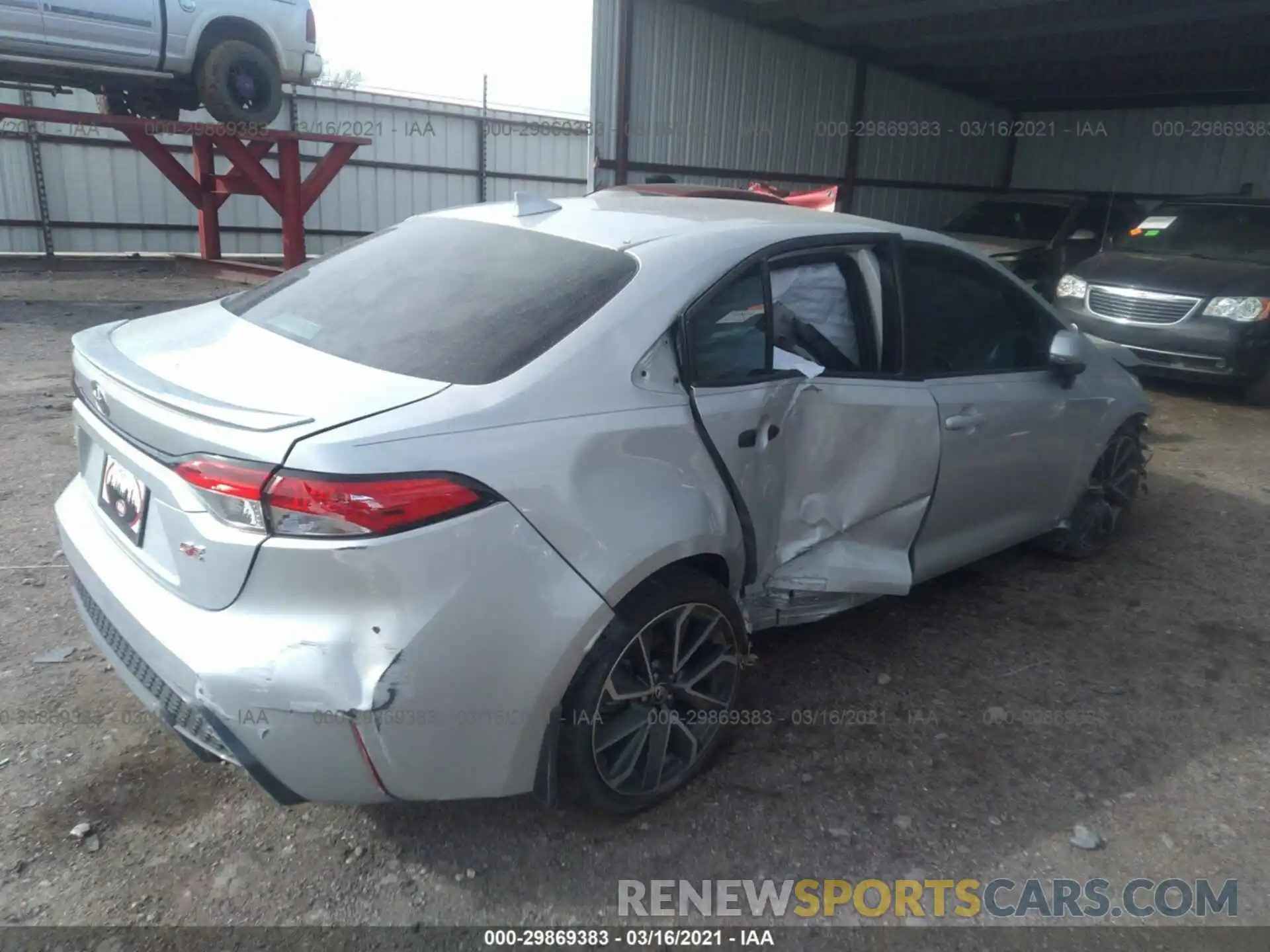 4 Photograph of a damaged car 5YFS4RCE5LP021459 TOYOTA COROLLA 2020