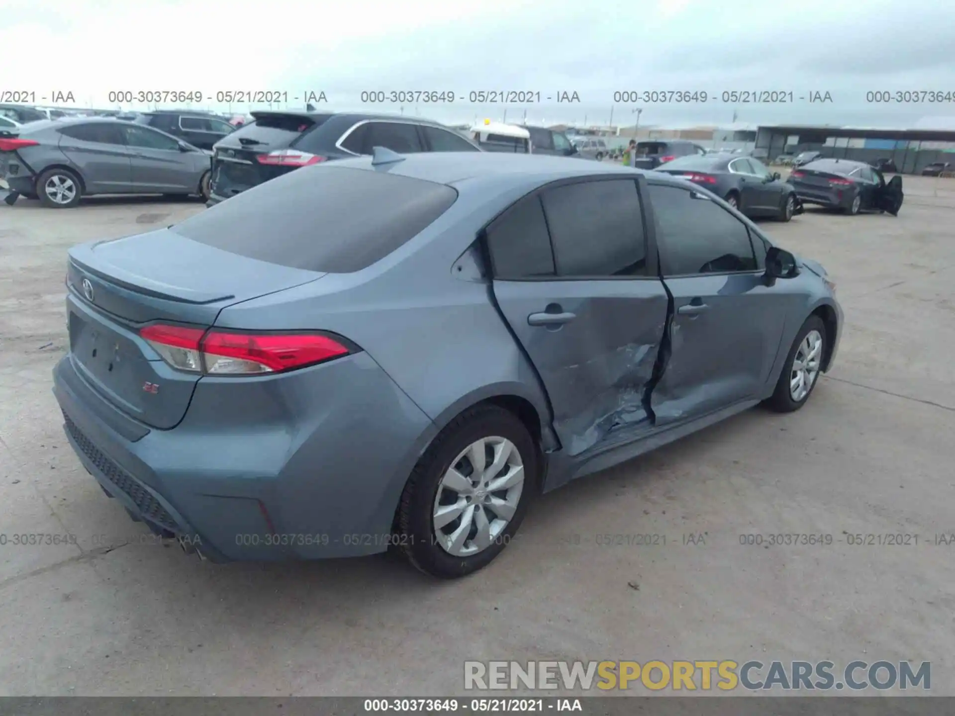 4 Photograph of a damaged car 5YFS4RCE5LP022594 TOYOTA COROLLA 2020