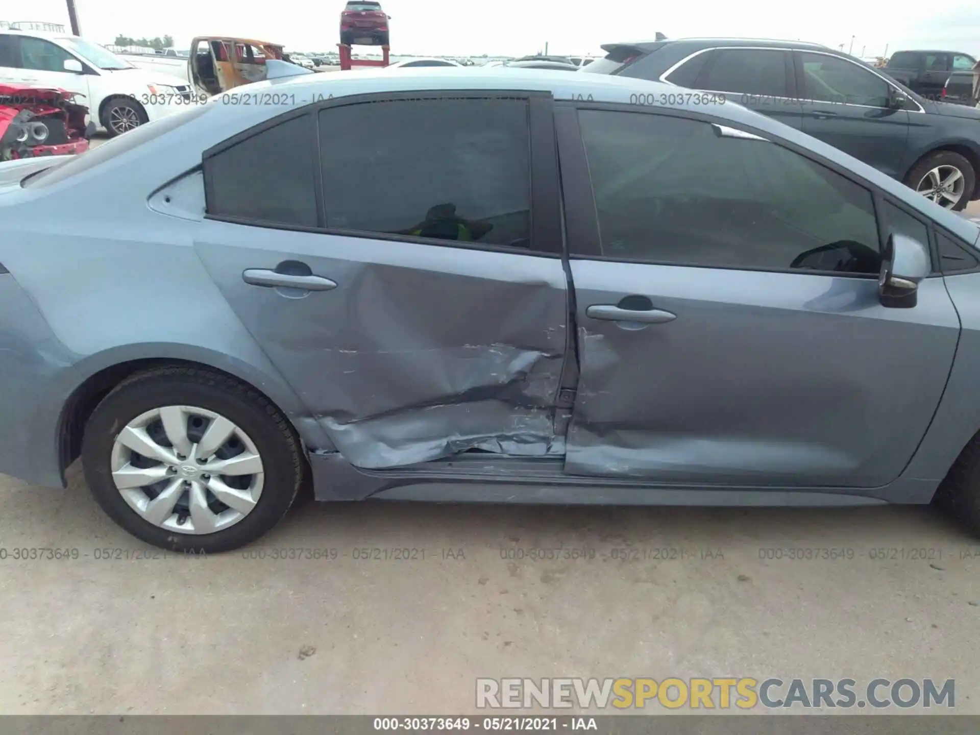 6 Photograph of a damaged car 5YFS4RCE5LP022594 TOYOTA COROLLA 2020