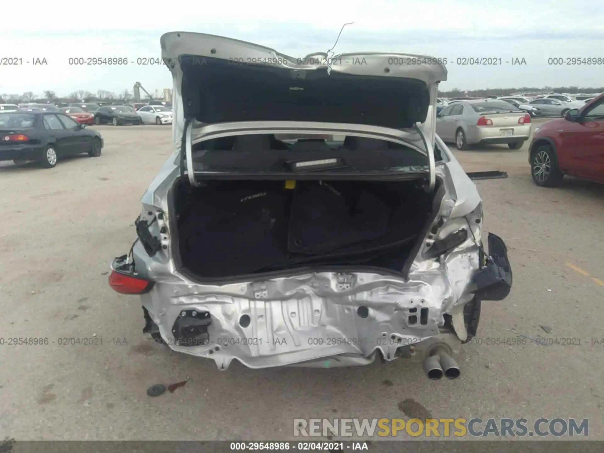 6 Photograph of a damaged car 5YFS4RCE5LP022966 TOYOTA COROLLA 2020
