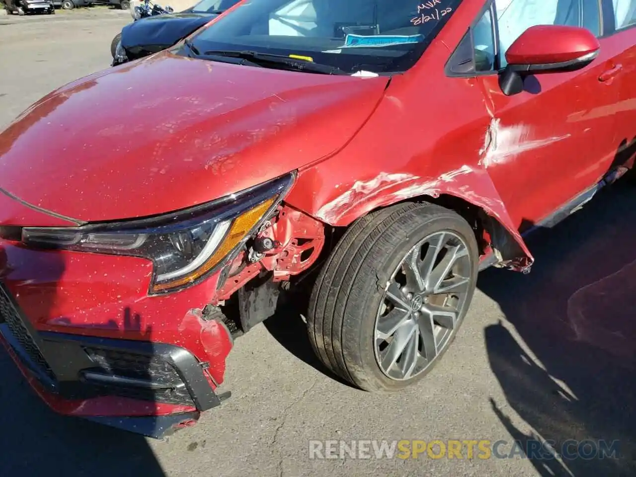 9 Photograph of a damaged car 5YFS4RCE5LP024815 TOYOTA COROLLA 2020