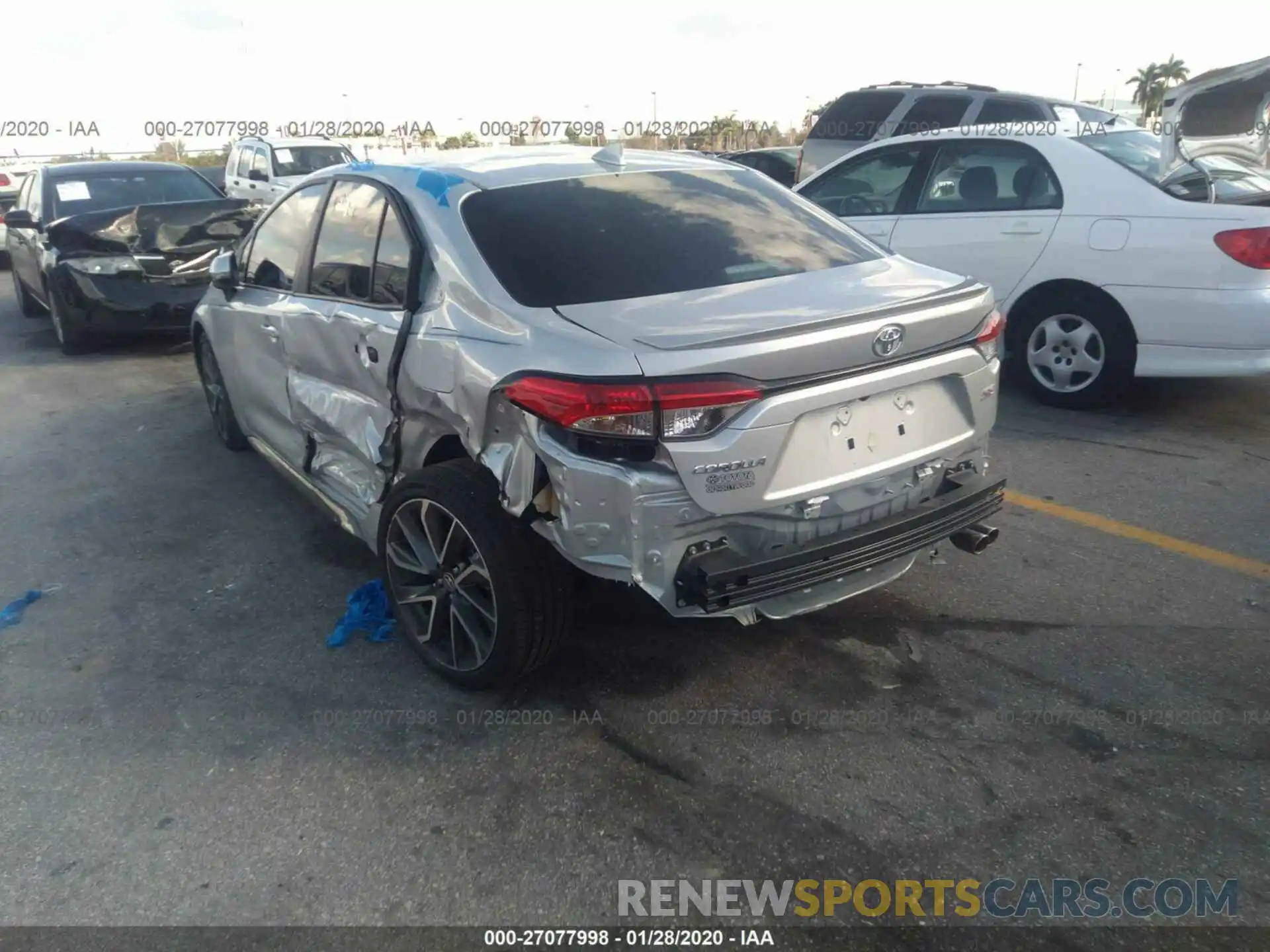 6 Photograph of a damaged car 5YFS4RCE5LP025592 TOYOTA COROLLA 2020