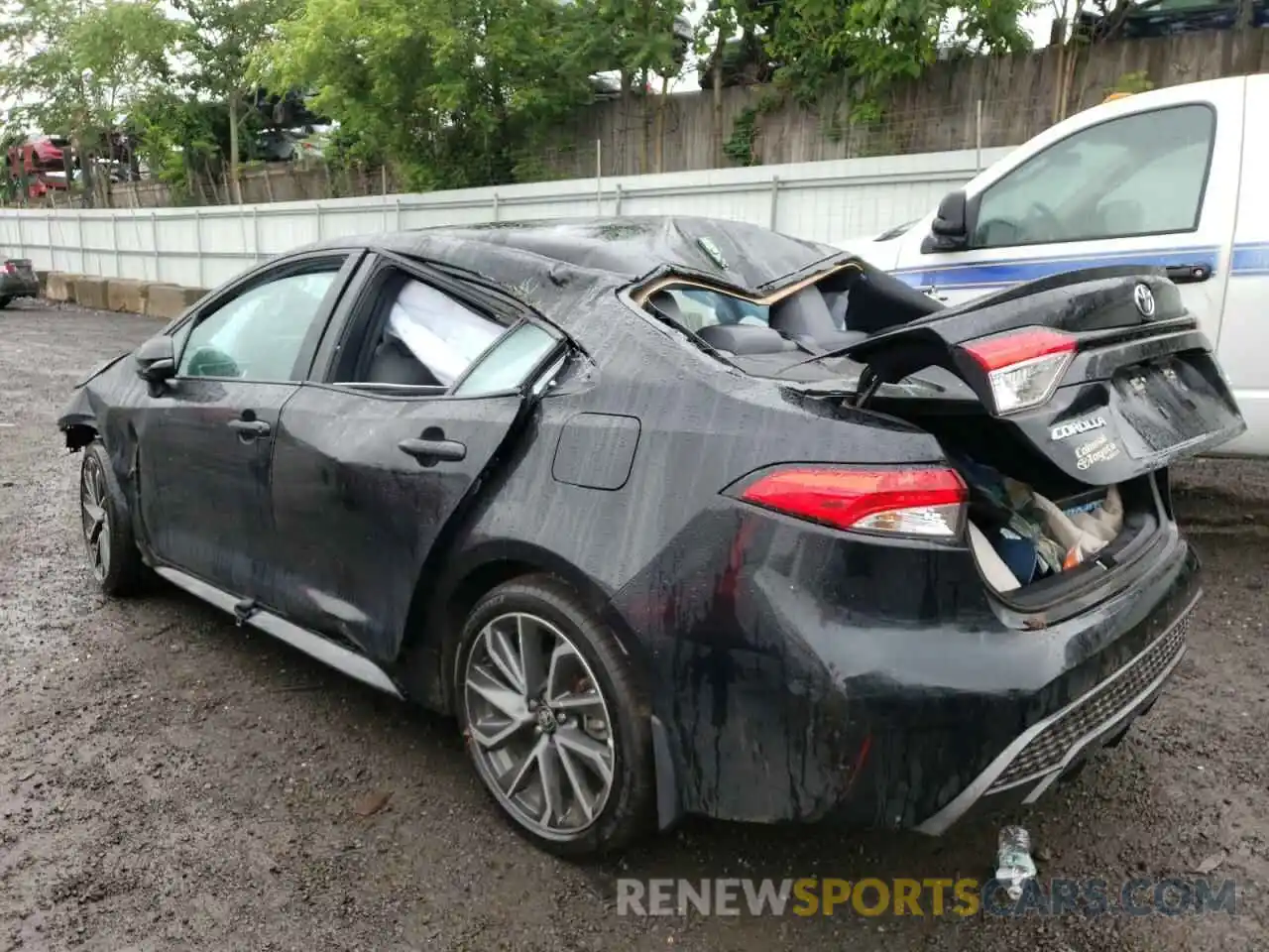 9 Photograph of a damaged car 5YFS4RCE5LP026693 TOYOTA COROLLA 2020