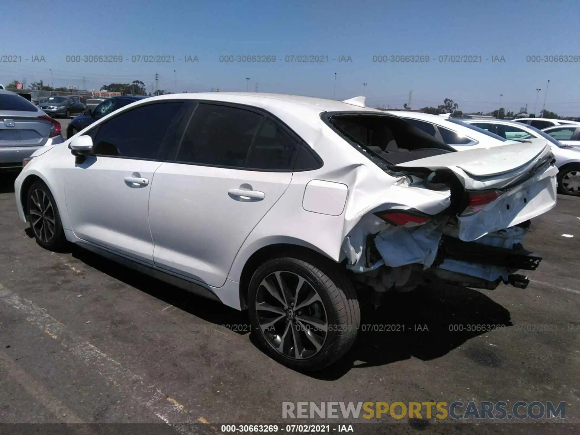 3 Photograph of a damaged car 5YFS4RCE5LP026743 TOYOTA COROLLA 2020