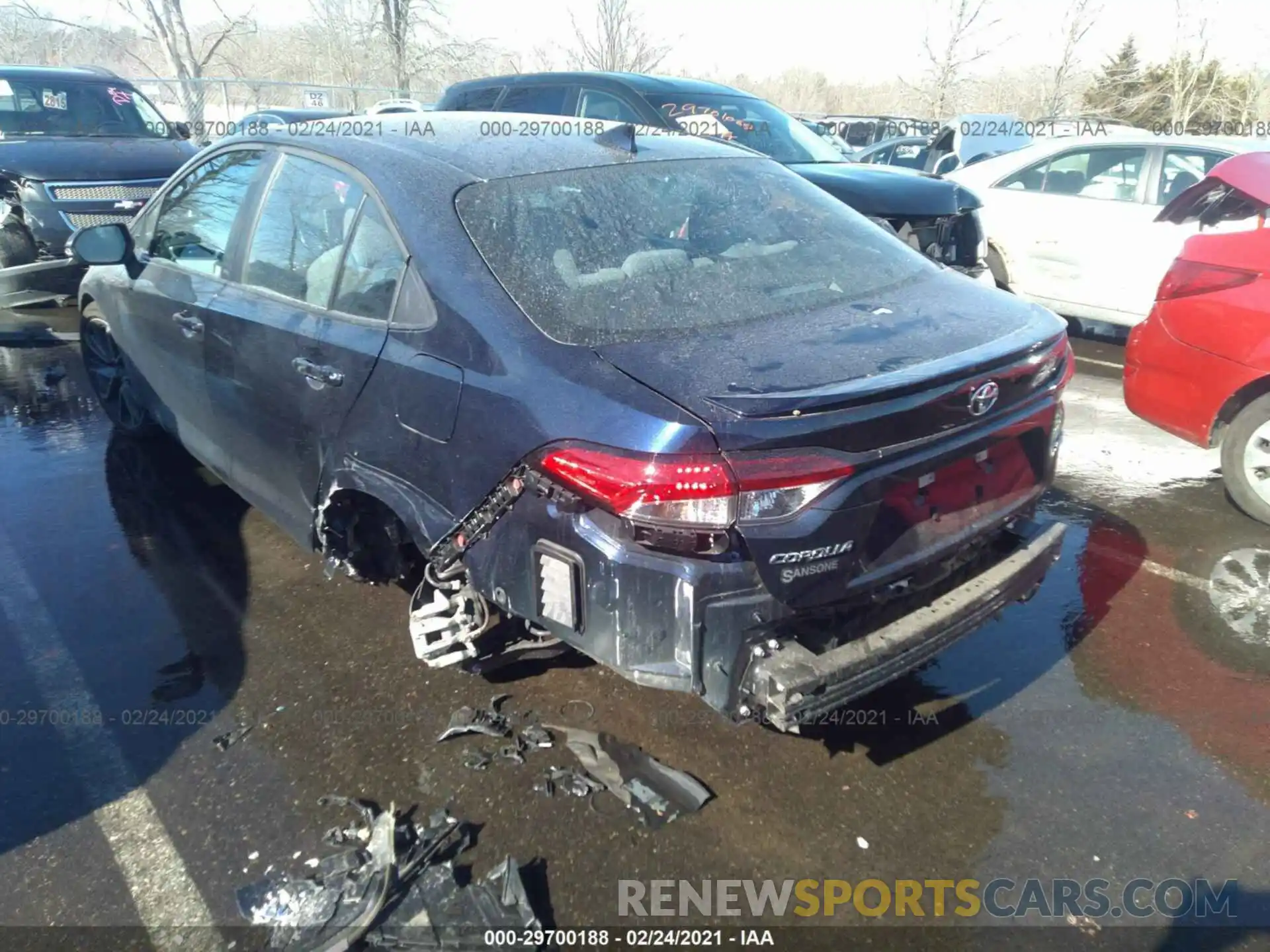 3 Photograph of a damaged car 5YFS4RCE5LP027536 TOYOTA COROLLA 2020